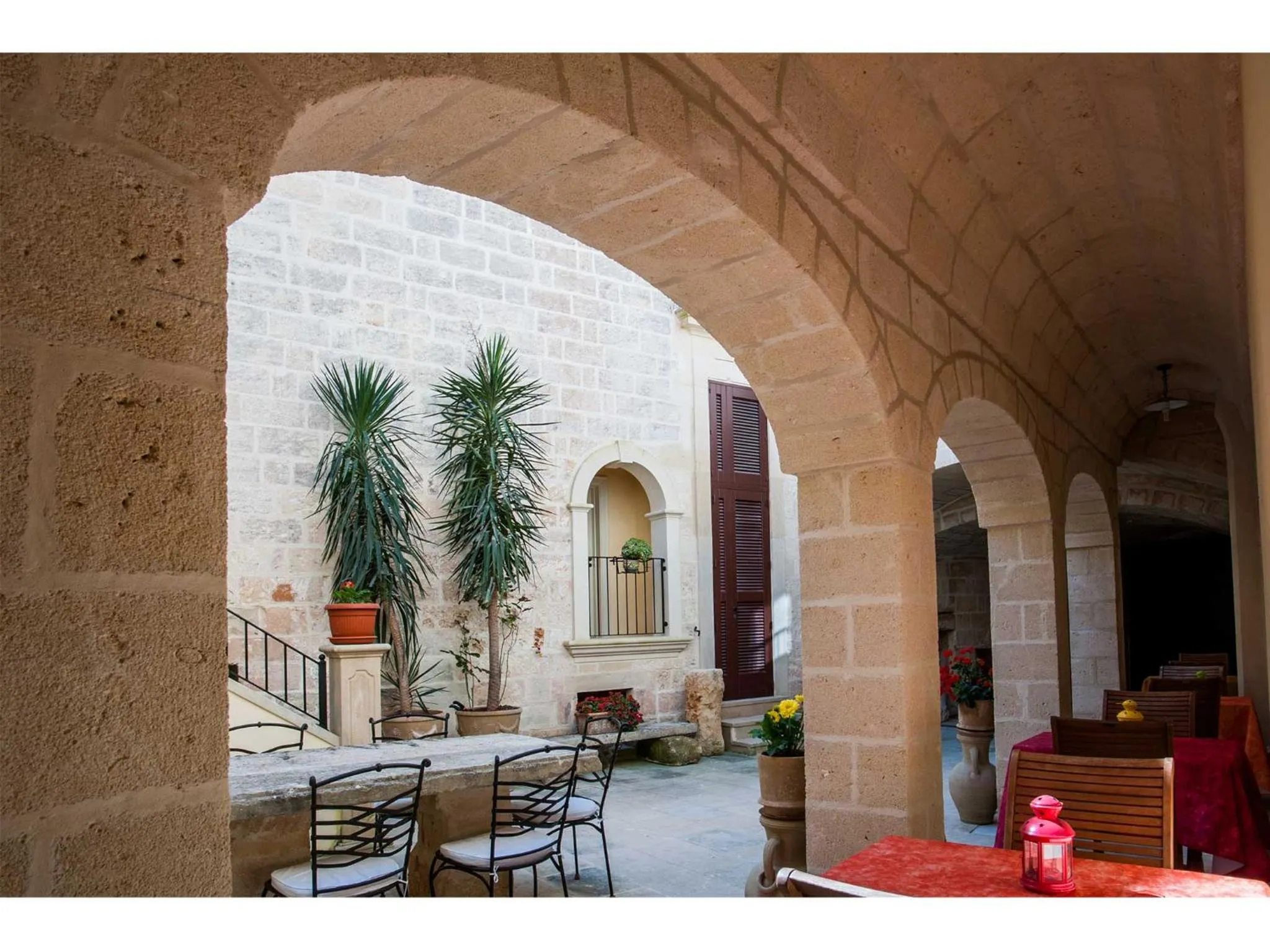 Area and facilities in Palazzo Mellacqua