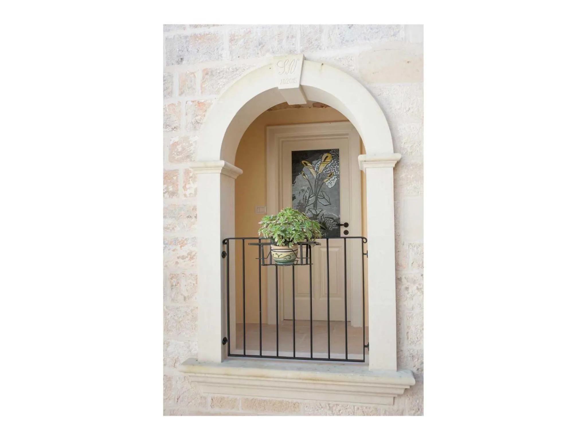 Decorative detail in Palazzo Mellacqua