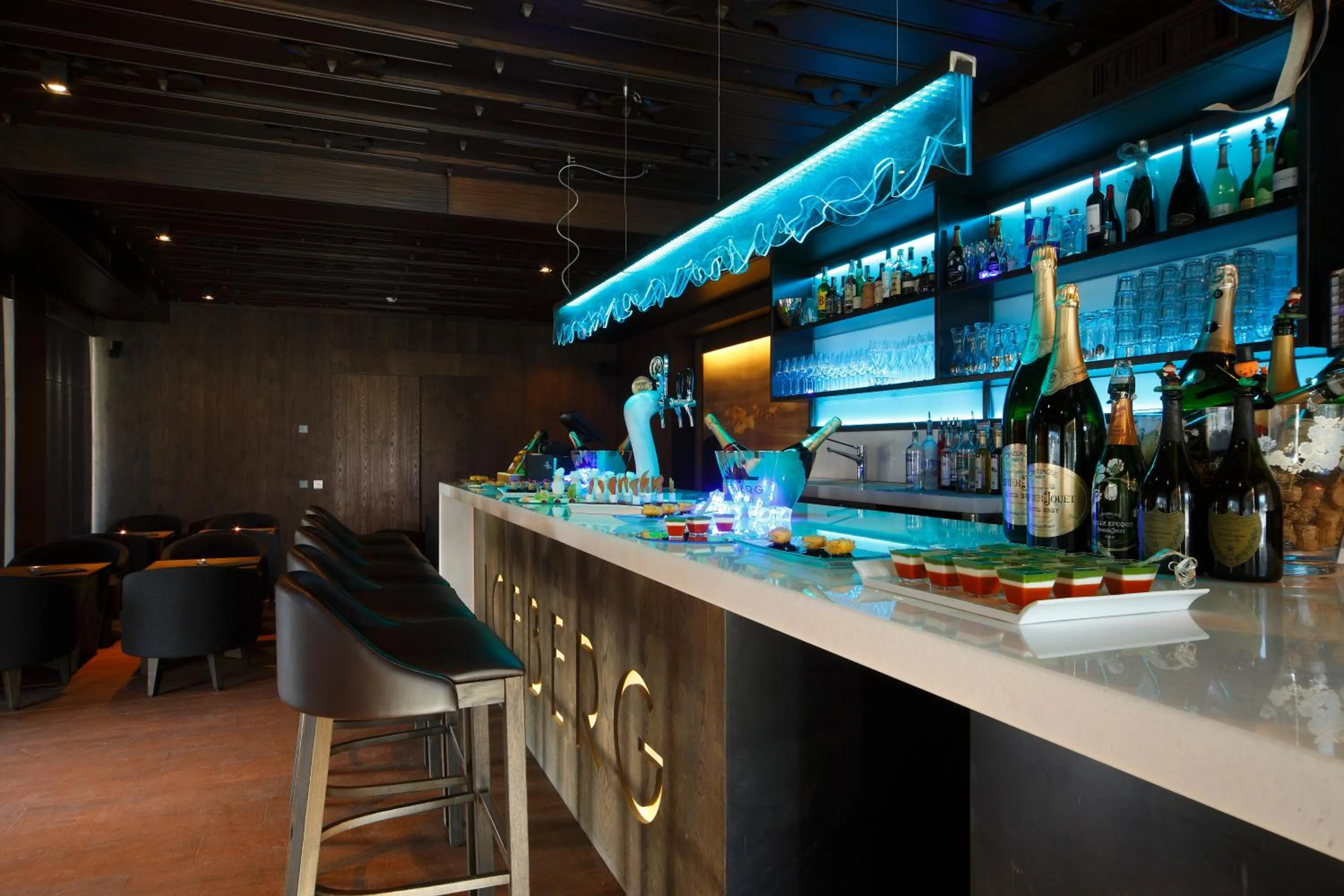 Lounge or bar in Hotel Col Alto