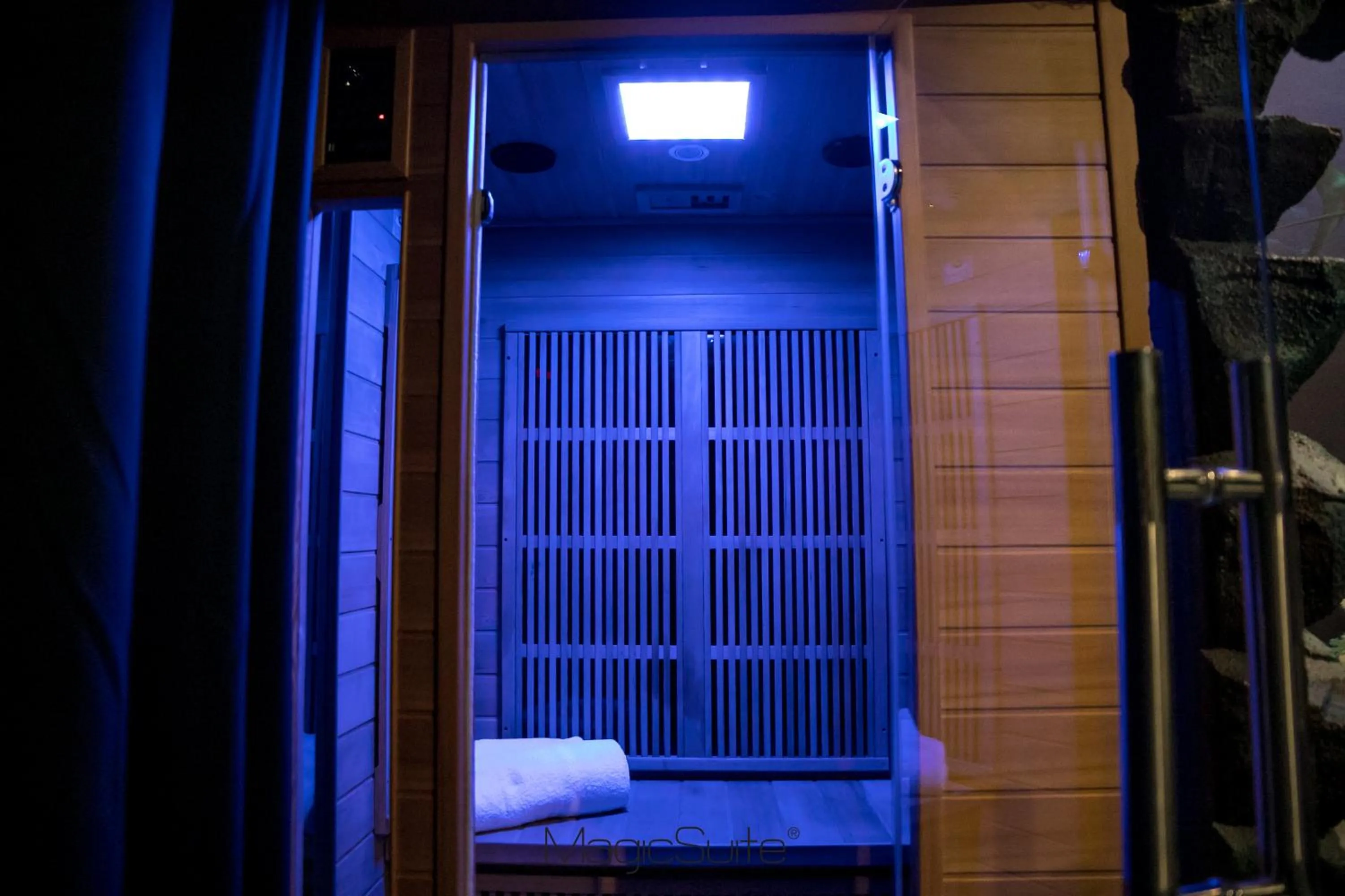 Sauna, Bed in Hotel Carosello