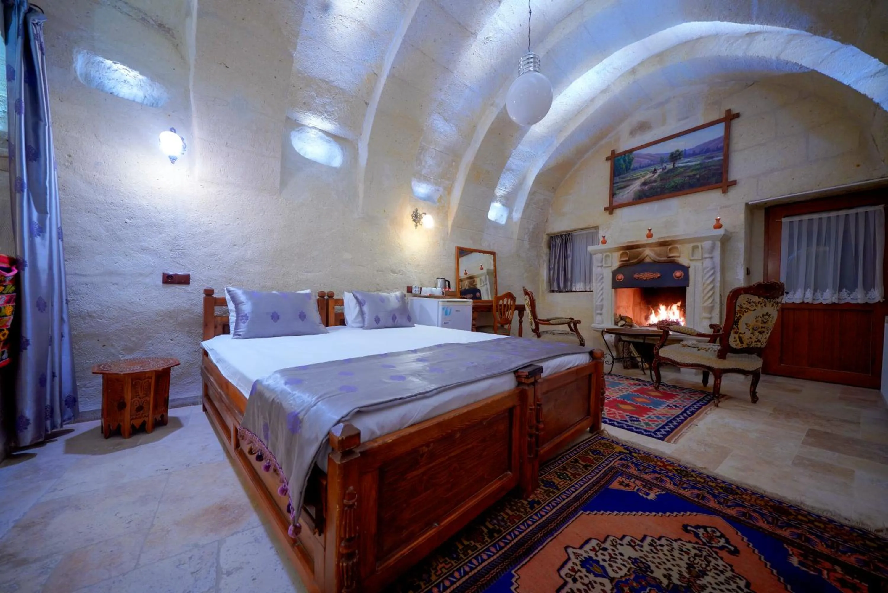 Massage, Bed in Elysee Cave House
