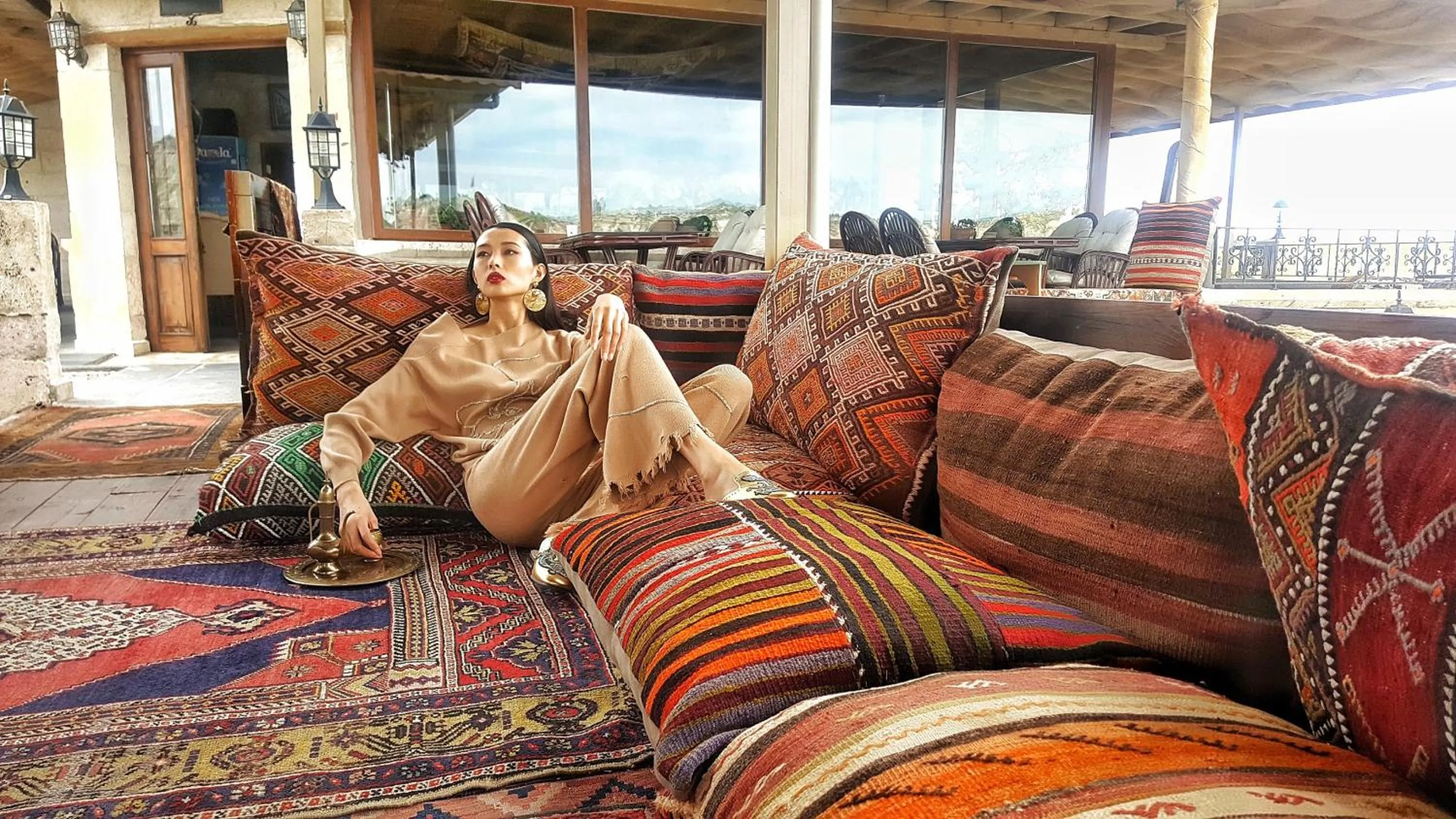 Balcony/Terrace in Elysee Cave House