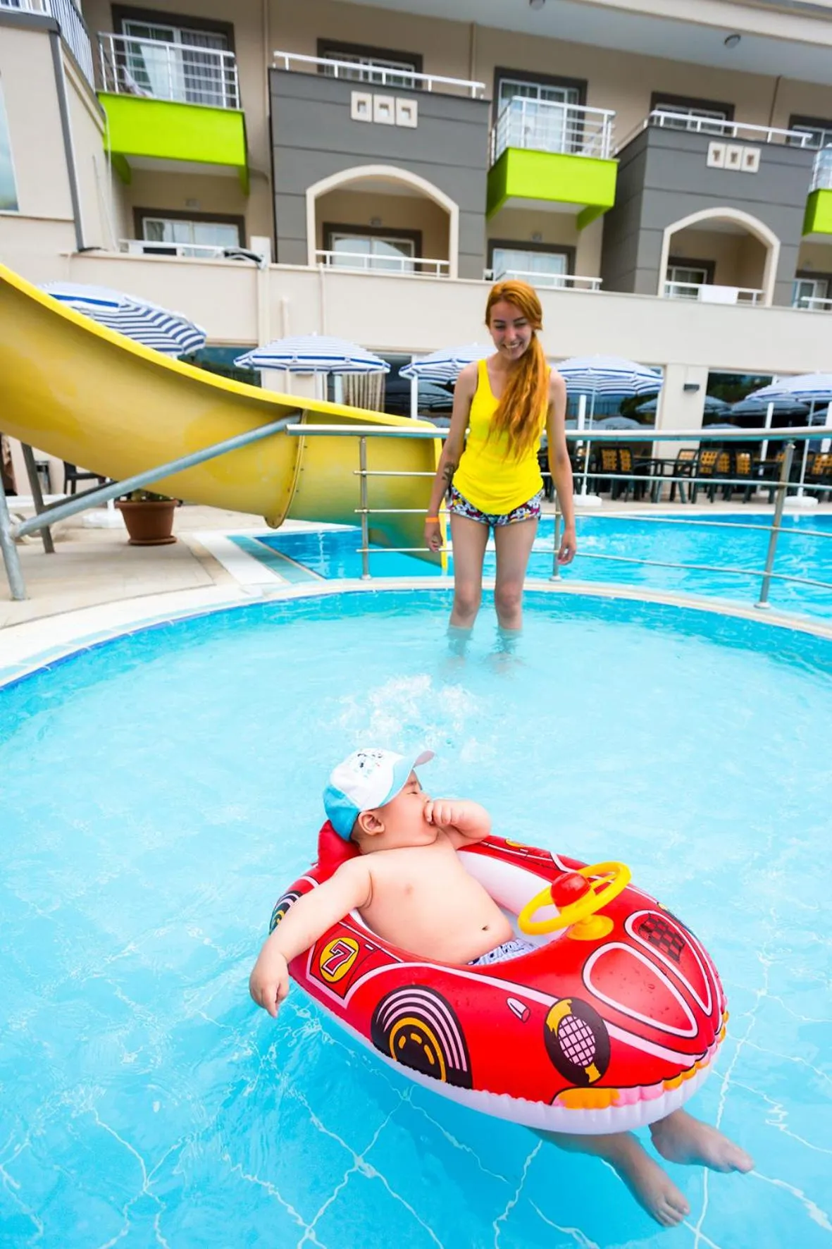 Swimming pool in Rich Melissa Hotel