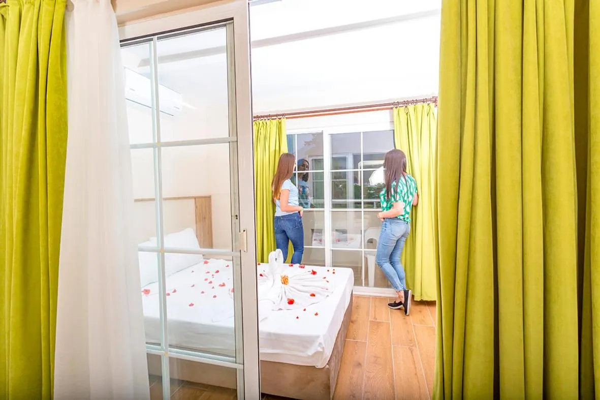 Photo of the whole room in Rich Melissa Hotel