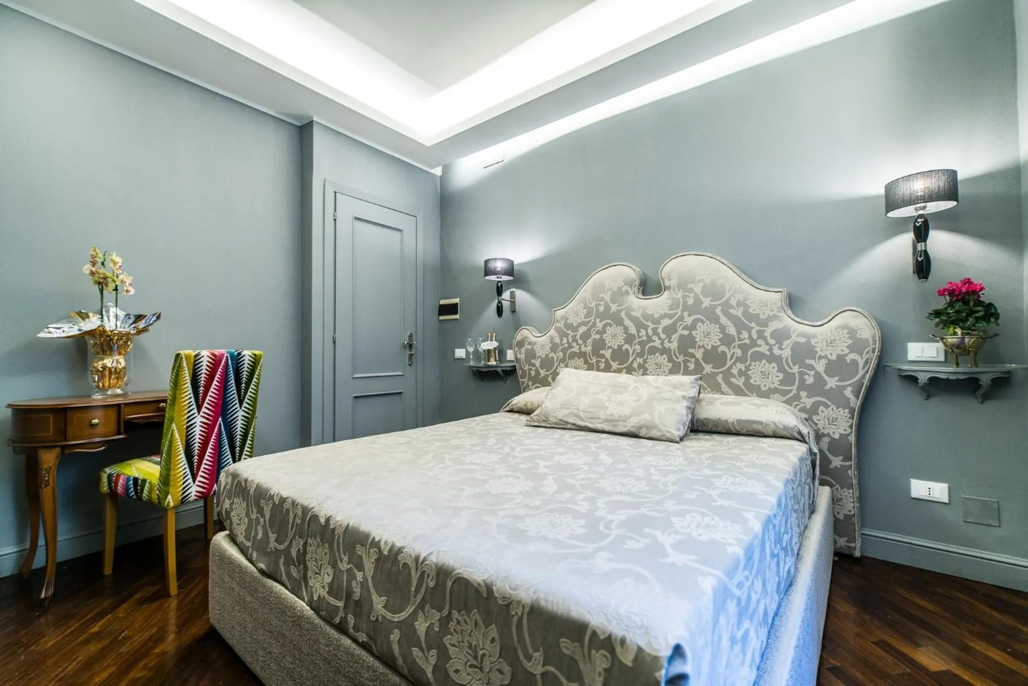 Photo of the whole room, Bed in Hotel Antica Locanda