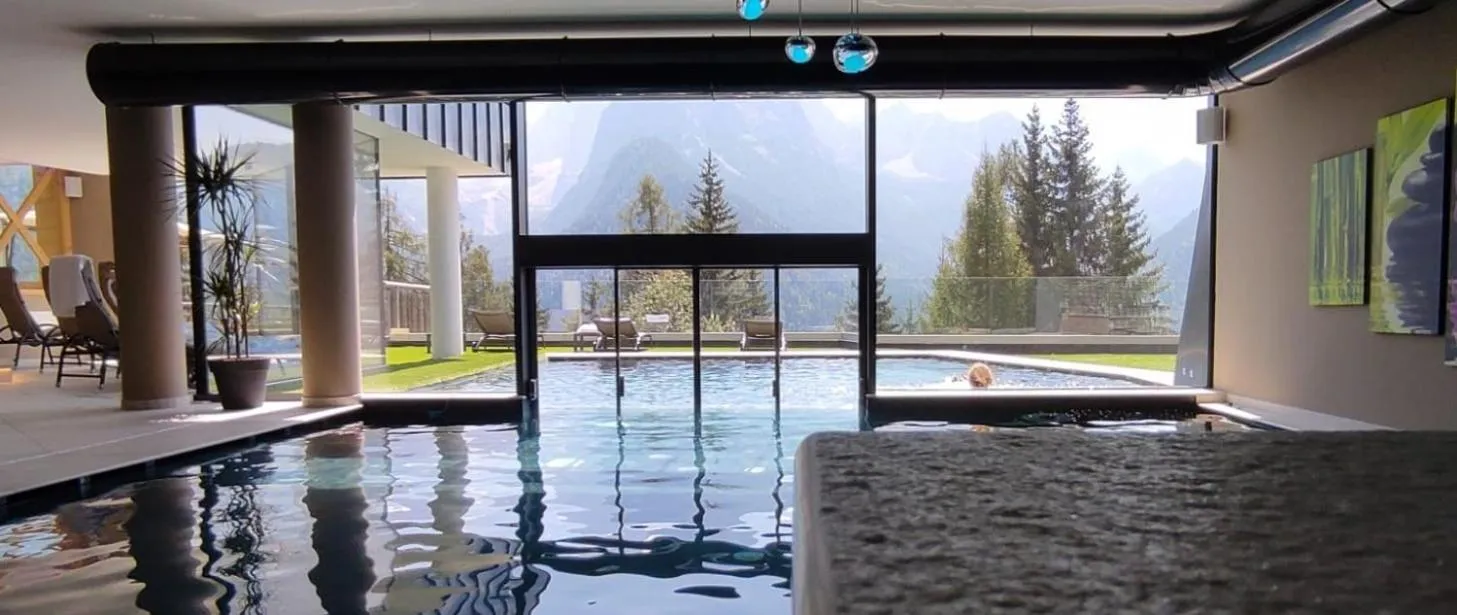 Swimming pool in Panorama Hotel Fontanella