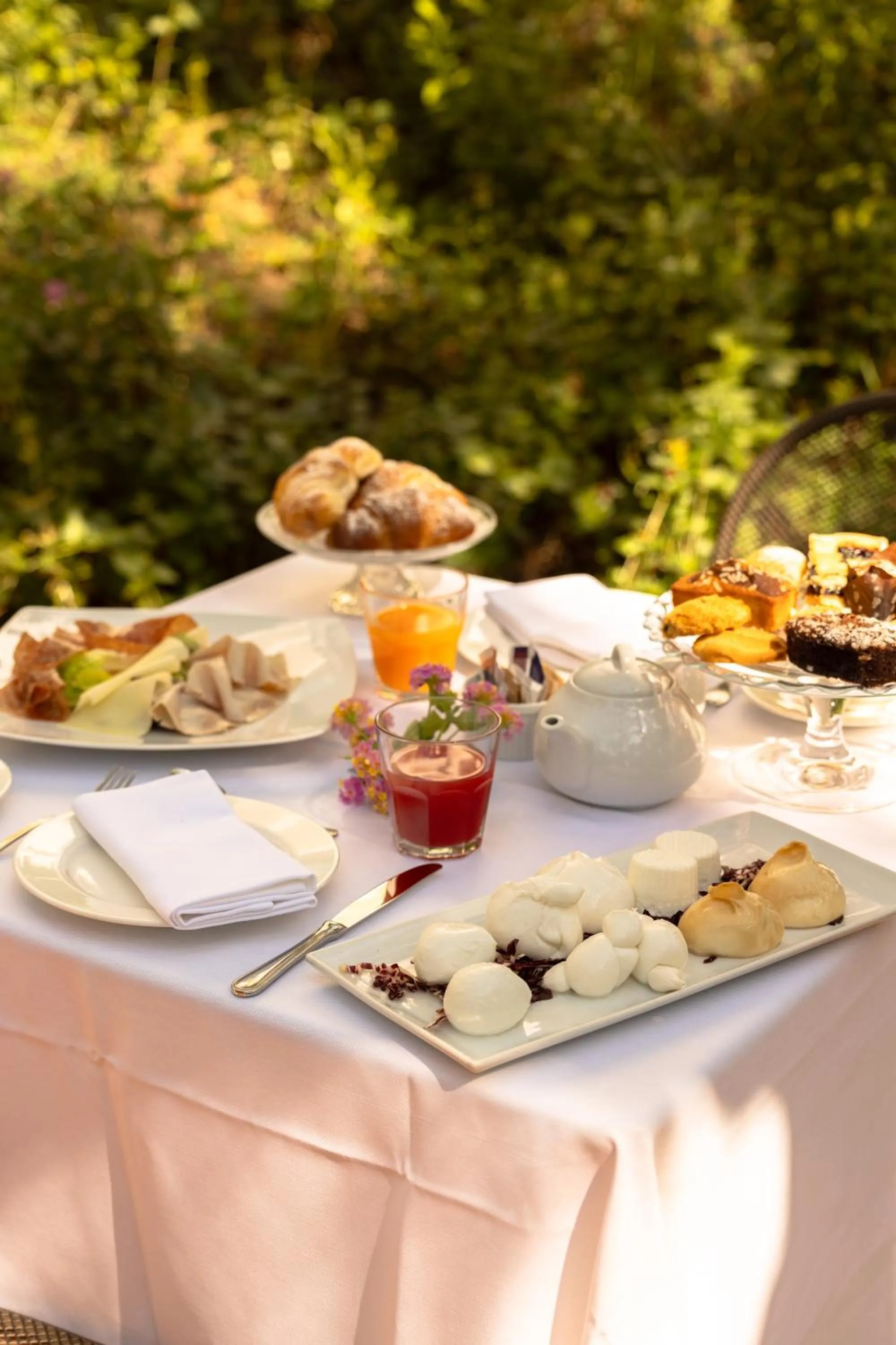 Breakfast in Hotel Majesty Bari