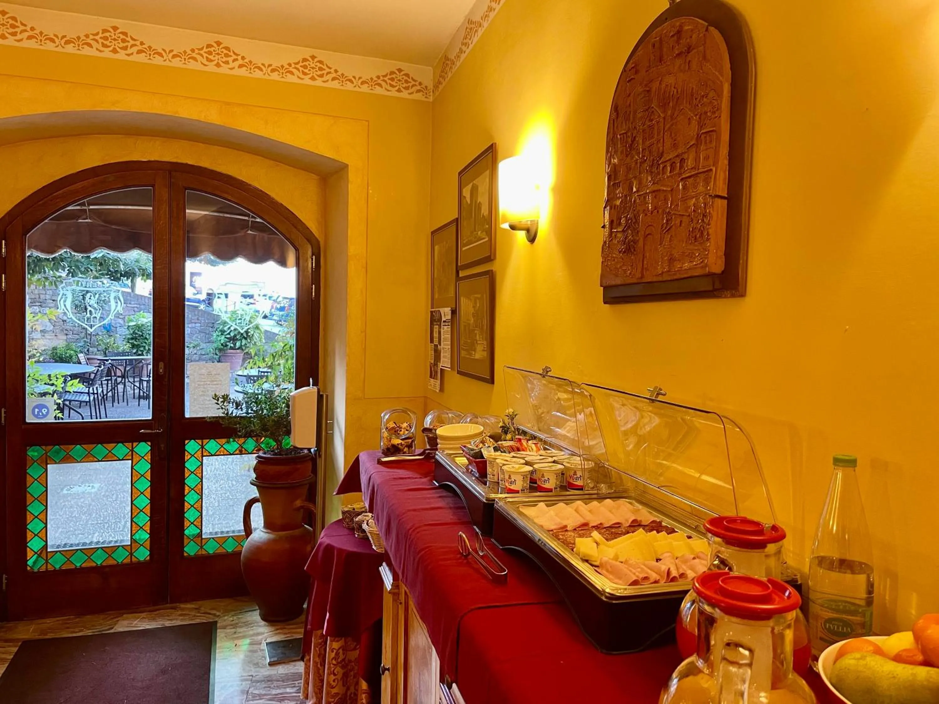 Breakfast, Restaurant/Places to Eat in Hotel Berti