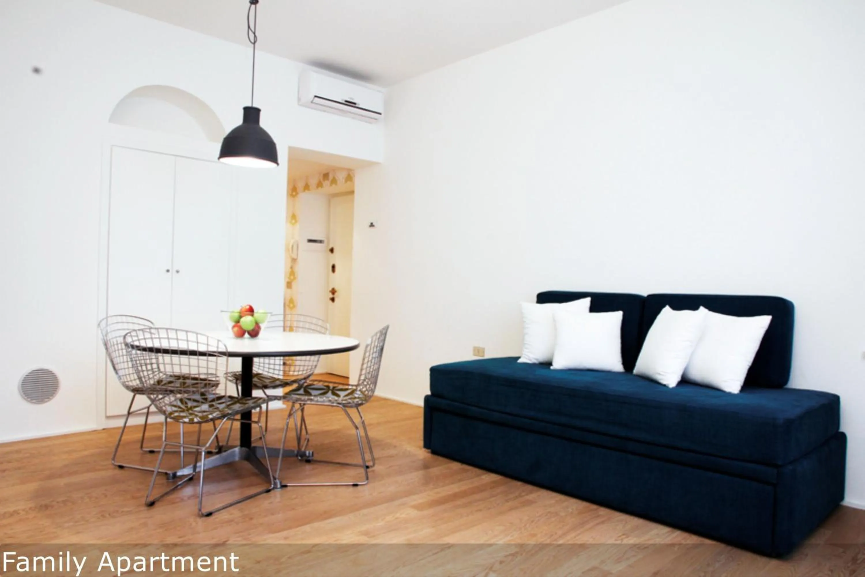 Living room in Brera Apartments in San Fermo