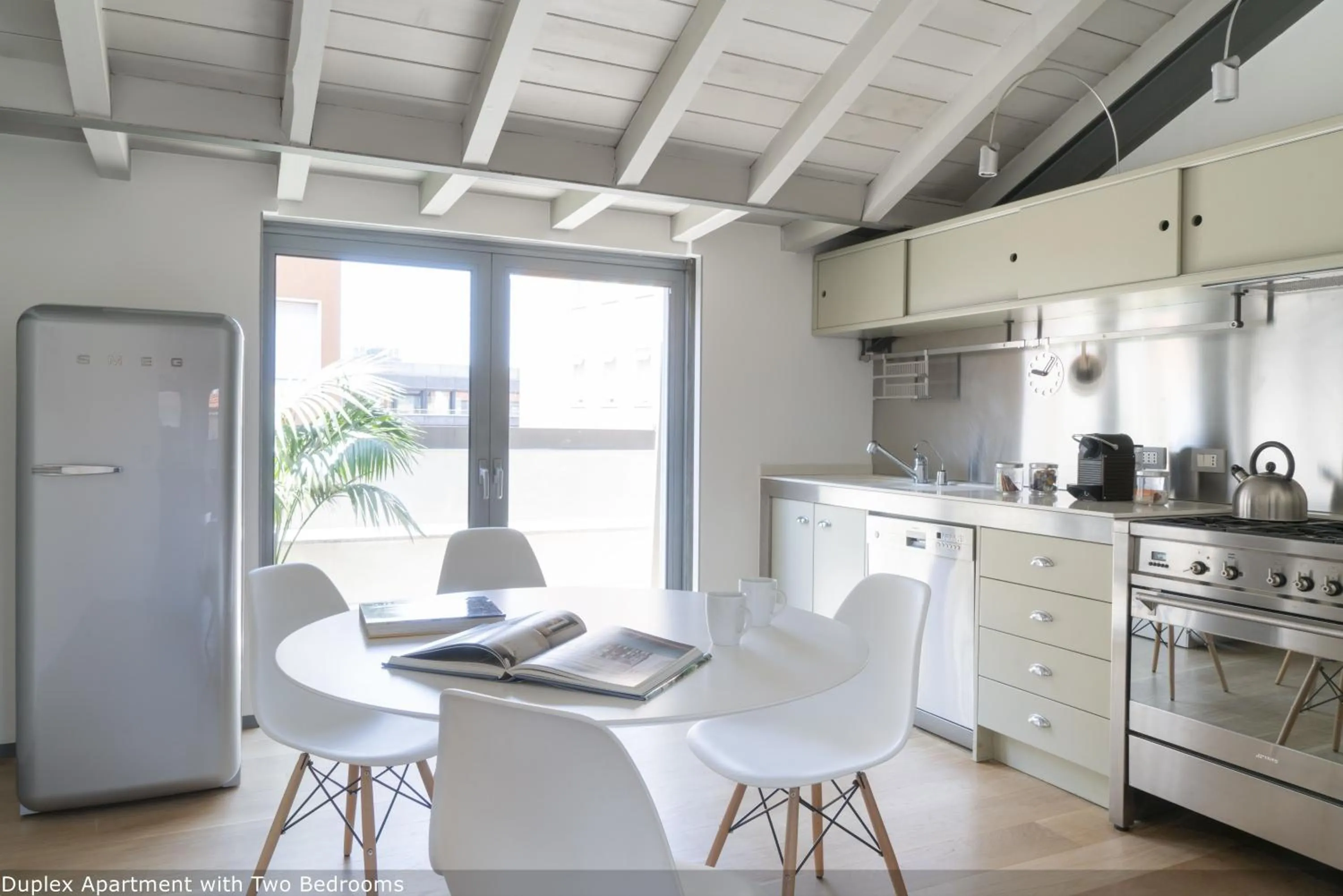 Kitchen or kitchenette in Brera Apartments in San Fermo