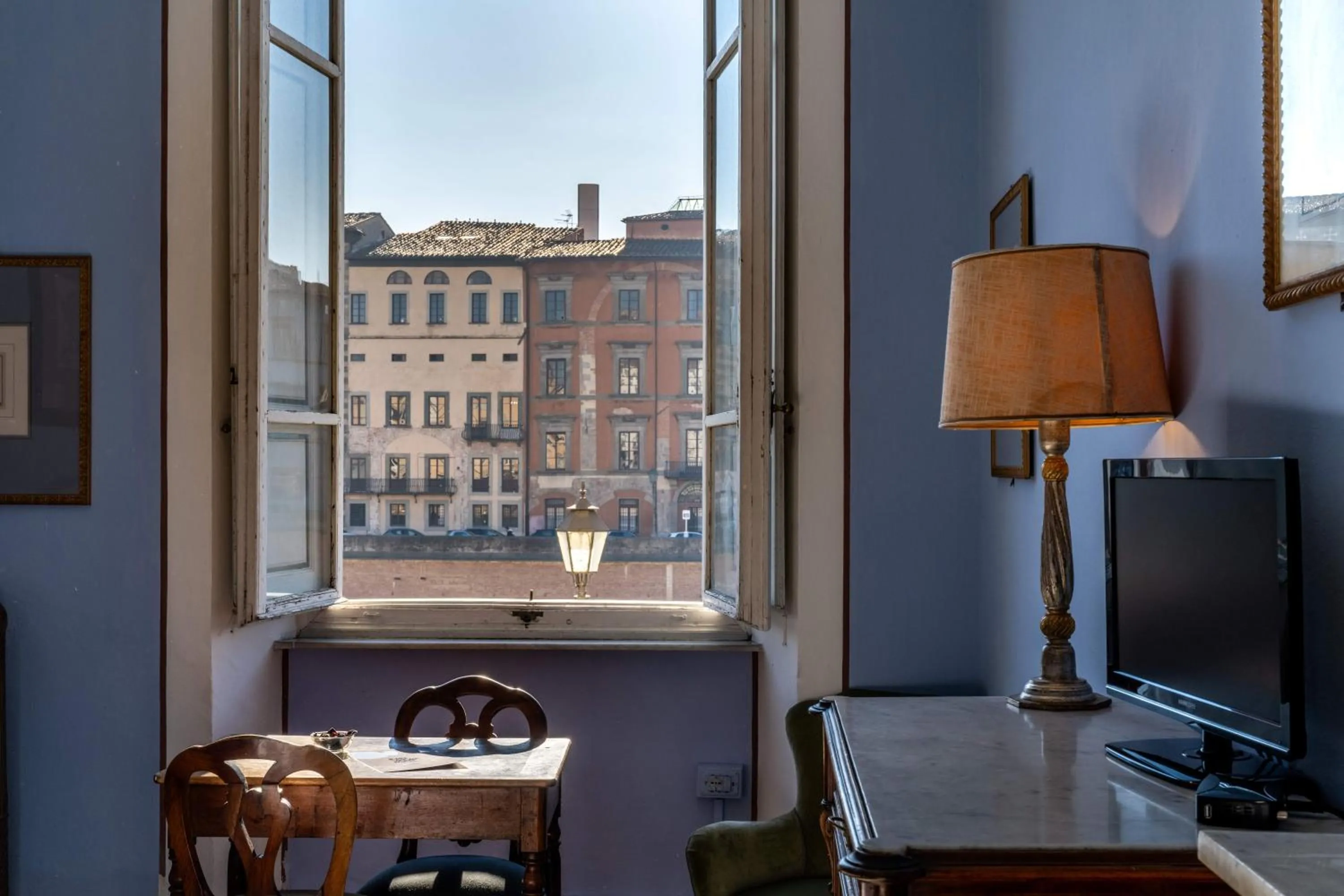 River view in Royal Victoria Hotel