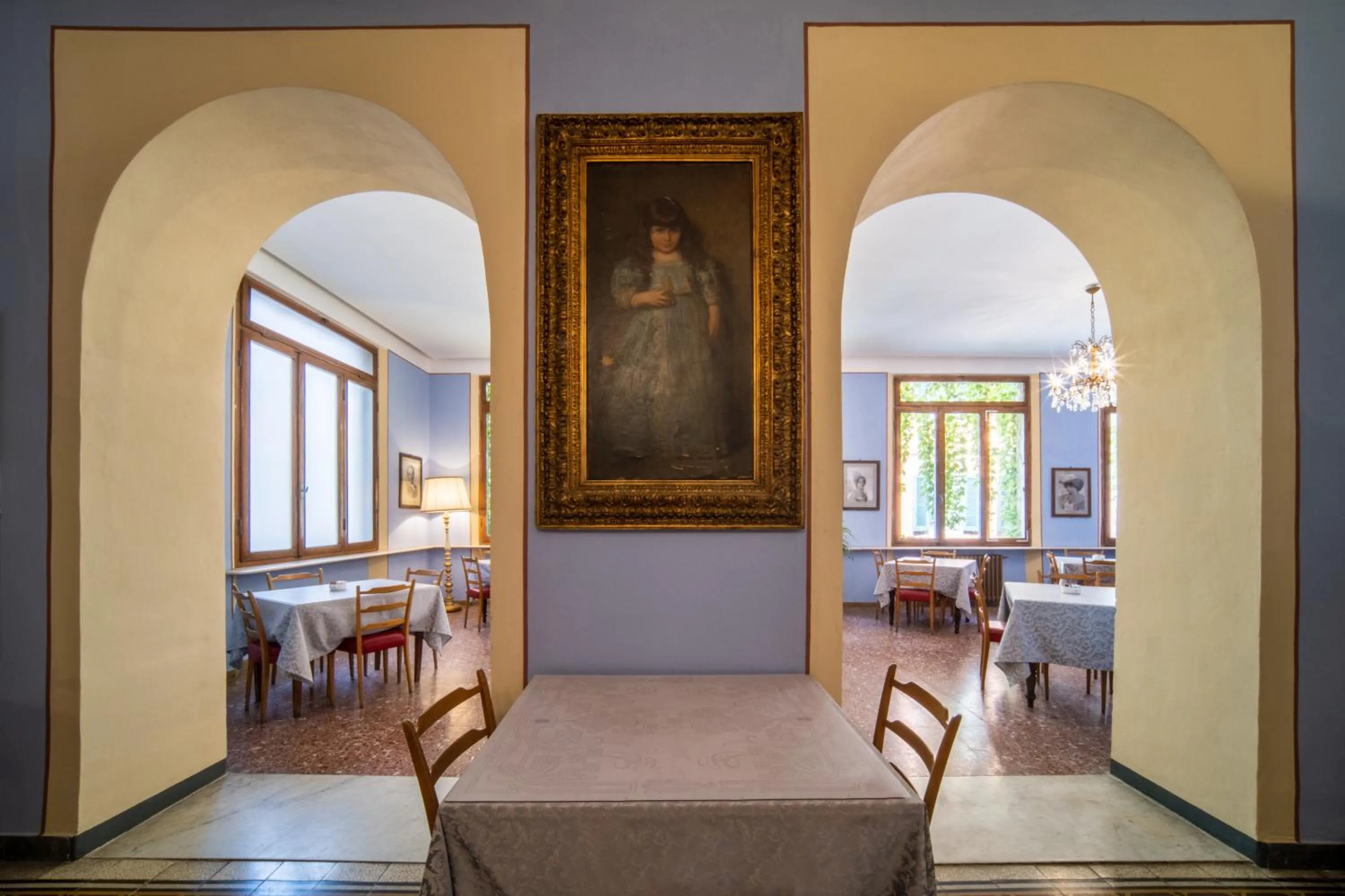 Breakfast in Royal Victoria Hotel