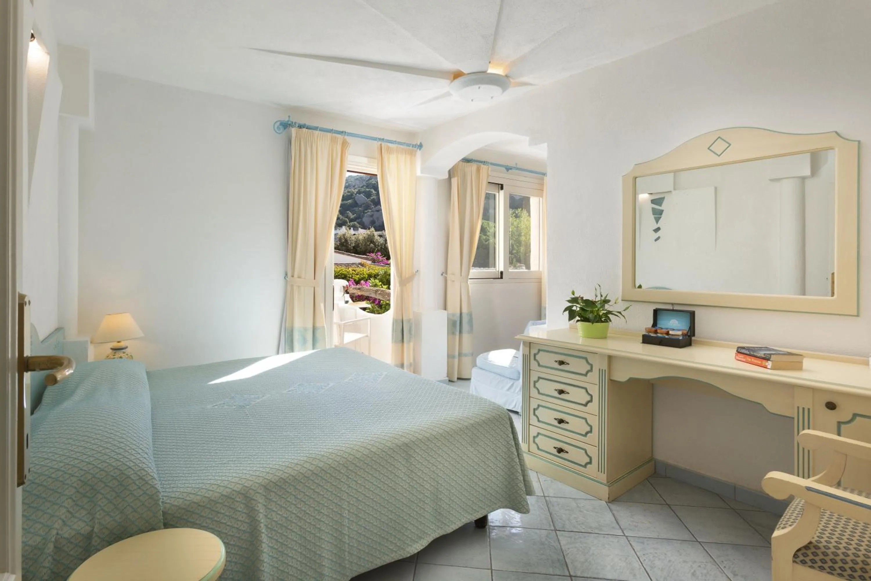 Photo of the whole room, Bed in Hotel La Bisaccia