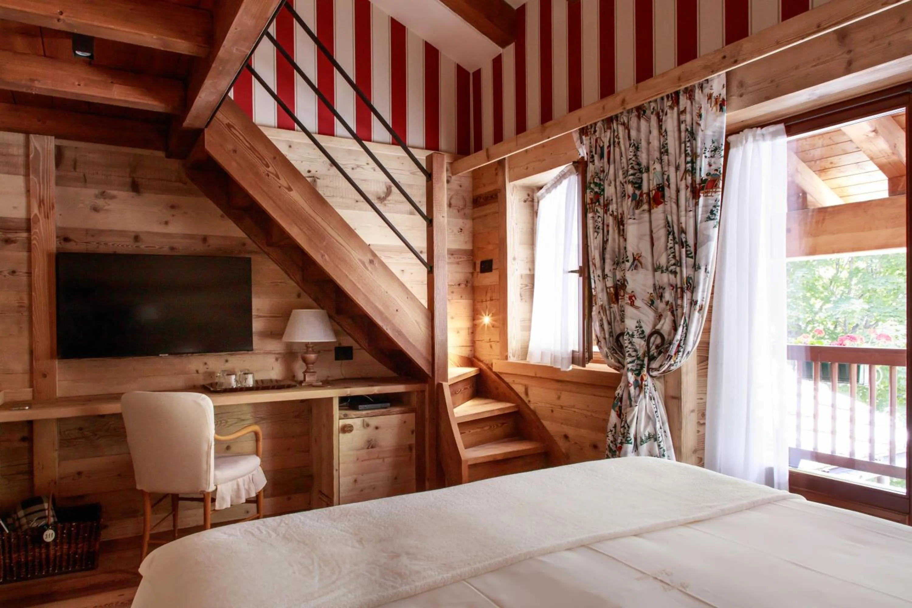 Photo of the whole room, Bed in Auberge de La Maison