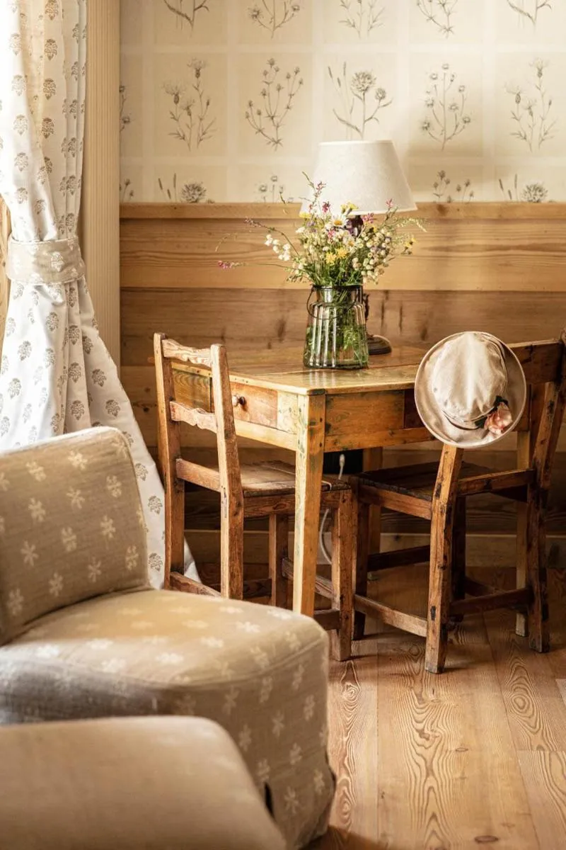 Photo of the whole room in Auberge de La Maison