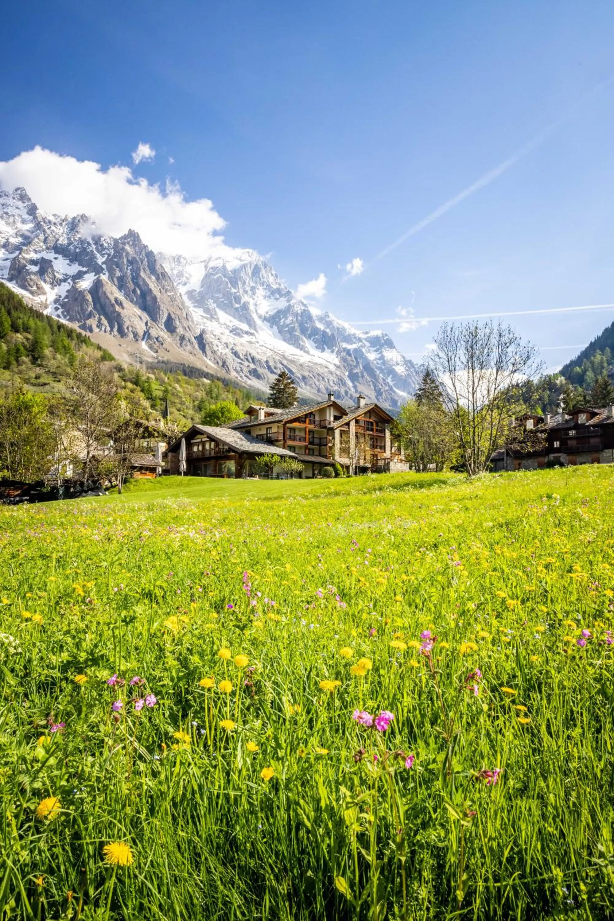 Property building in Auberge de La Maison