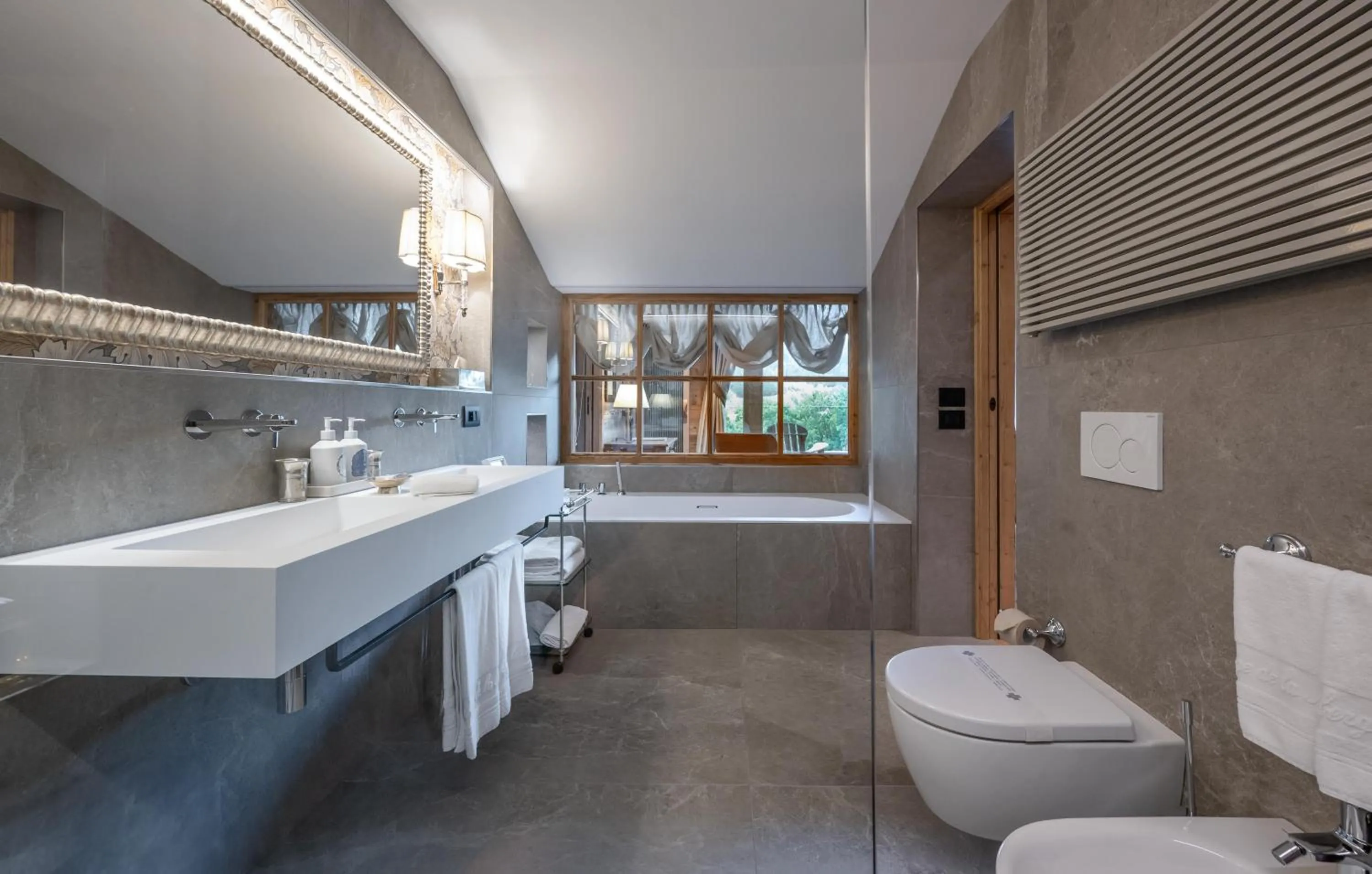 Bathroom in Auberge de La Maison