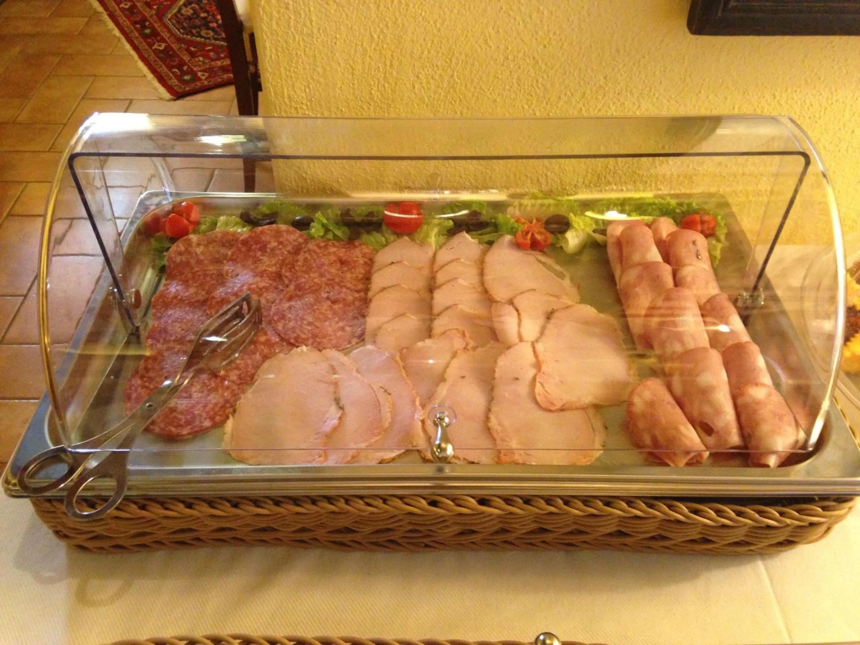 Breakfast in Torre Sangiovanni Albergo e Ristorante da Rosary