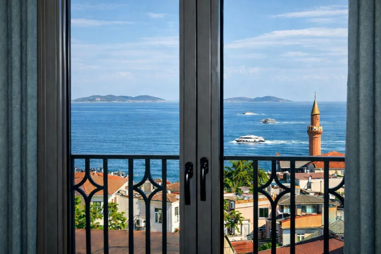 Sea view in Triton Hotel