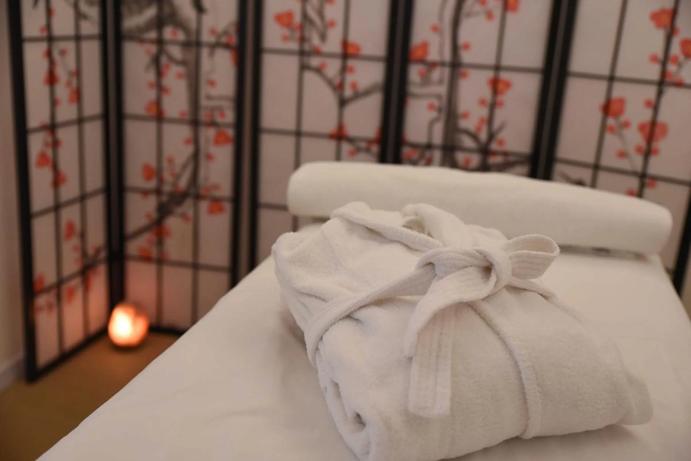 Massage, Bed in Mendeli Street Hotel By Prima Hotels - 18 years Plus