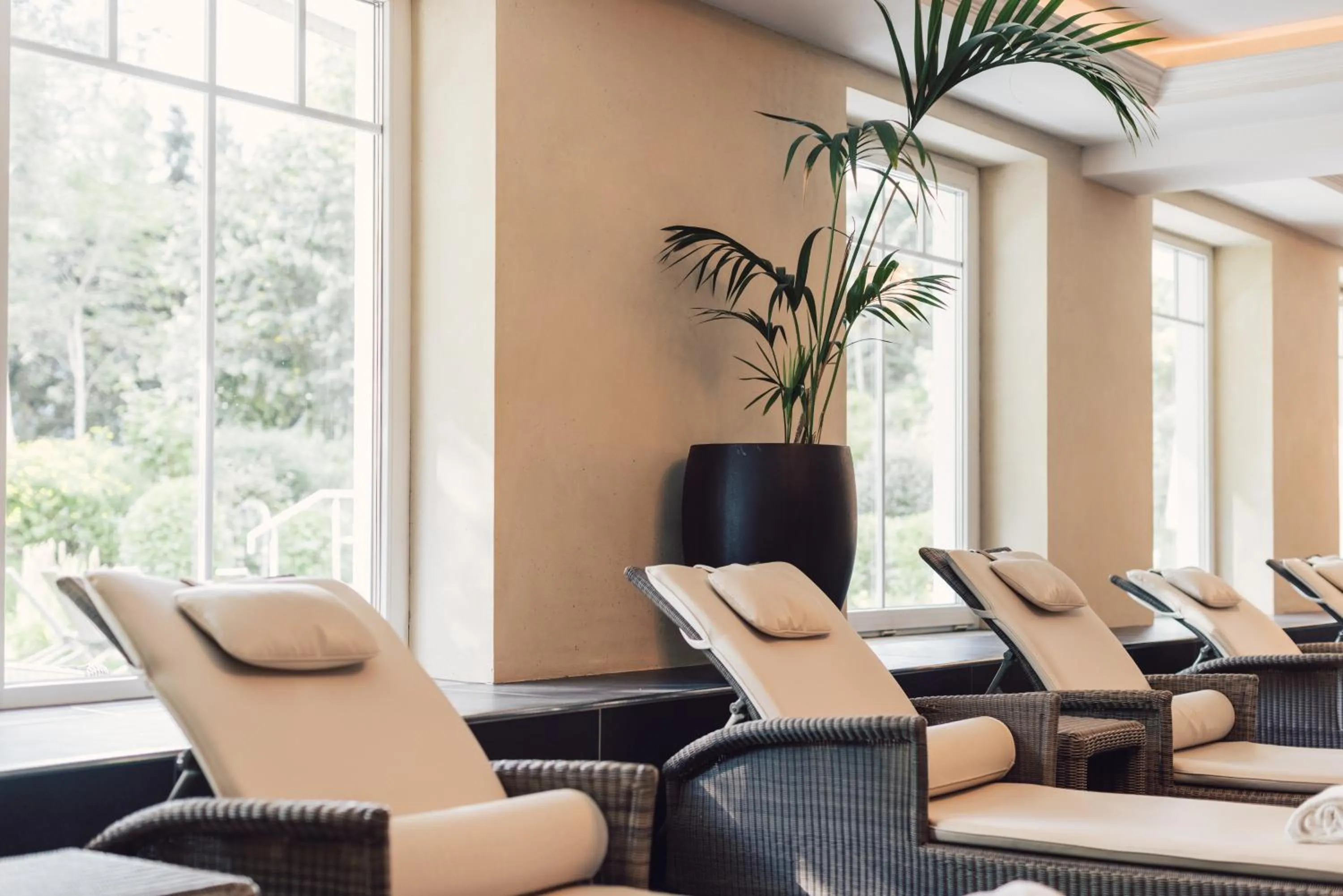 Swimming pool in Alpenpalace Luxury Hideaway & Spa Retreat