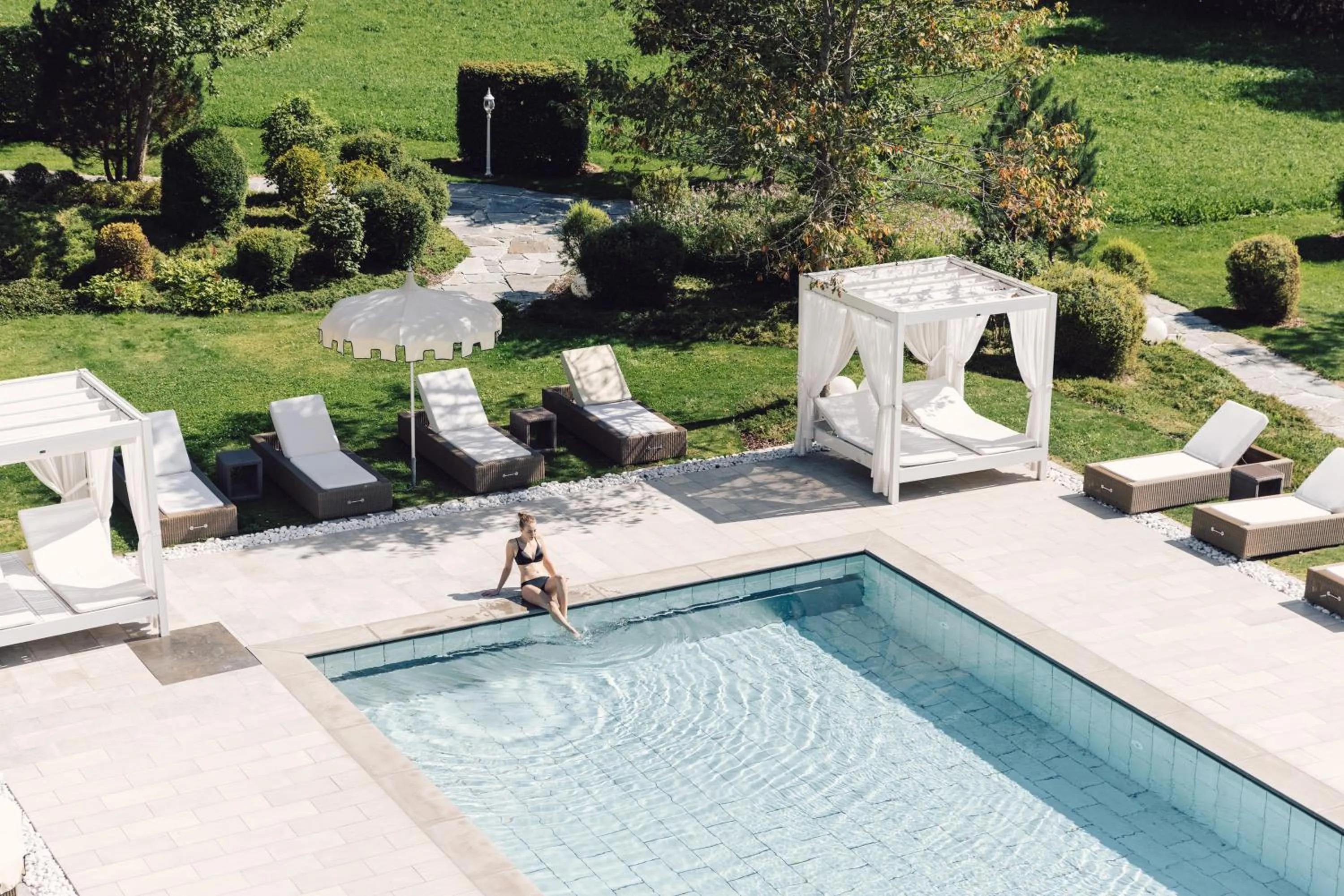 People in Alpenpalace Luxury Hideaway & Spa Retreat