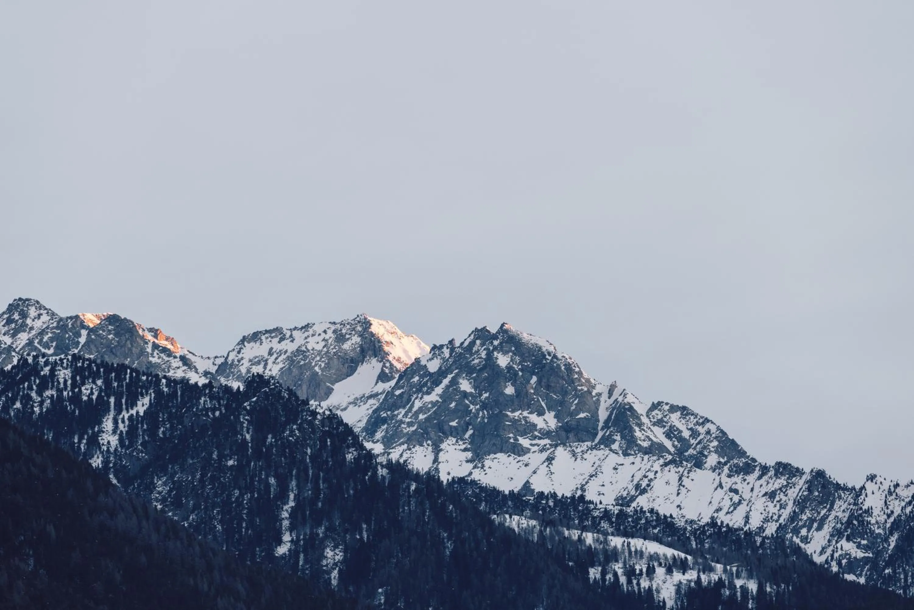 Natural landscape in Alpenpalace Luxury Hideaway & Spa Retreat