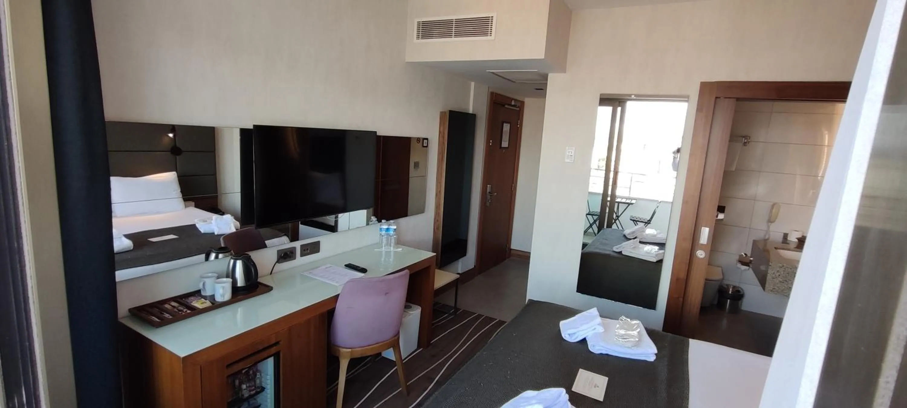 Shower in Cihangir Hotel Bosphorus