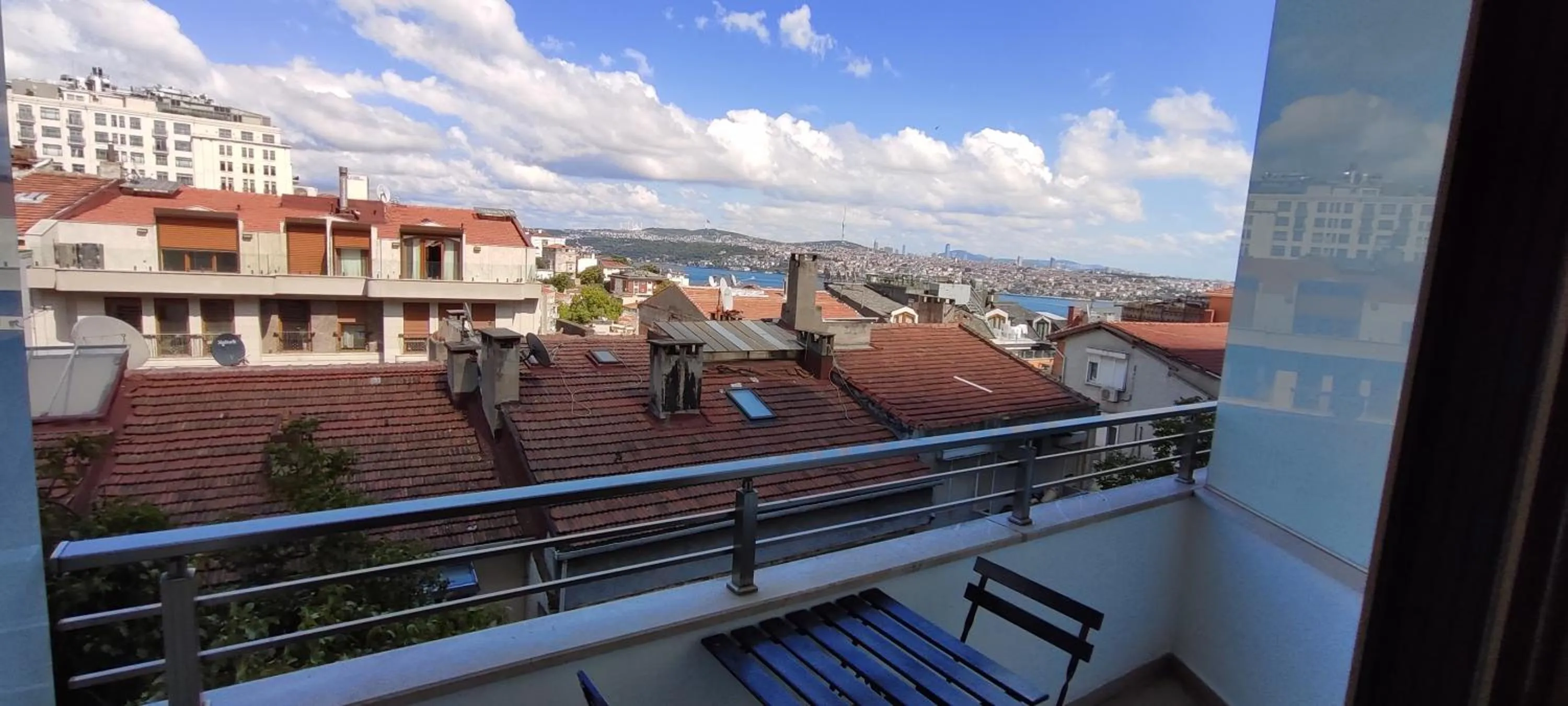 Day in Cihangir Hotel Bosphorus