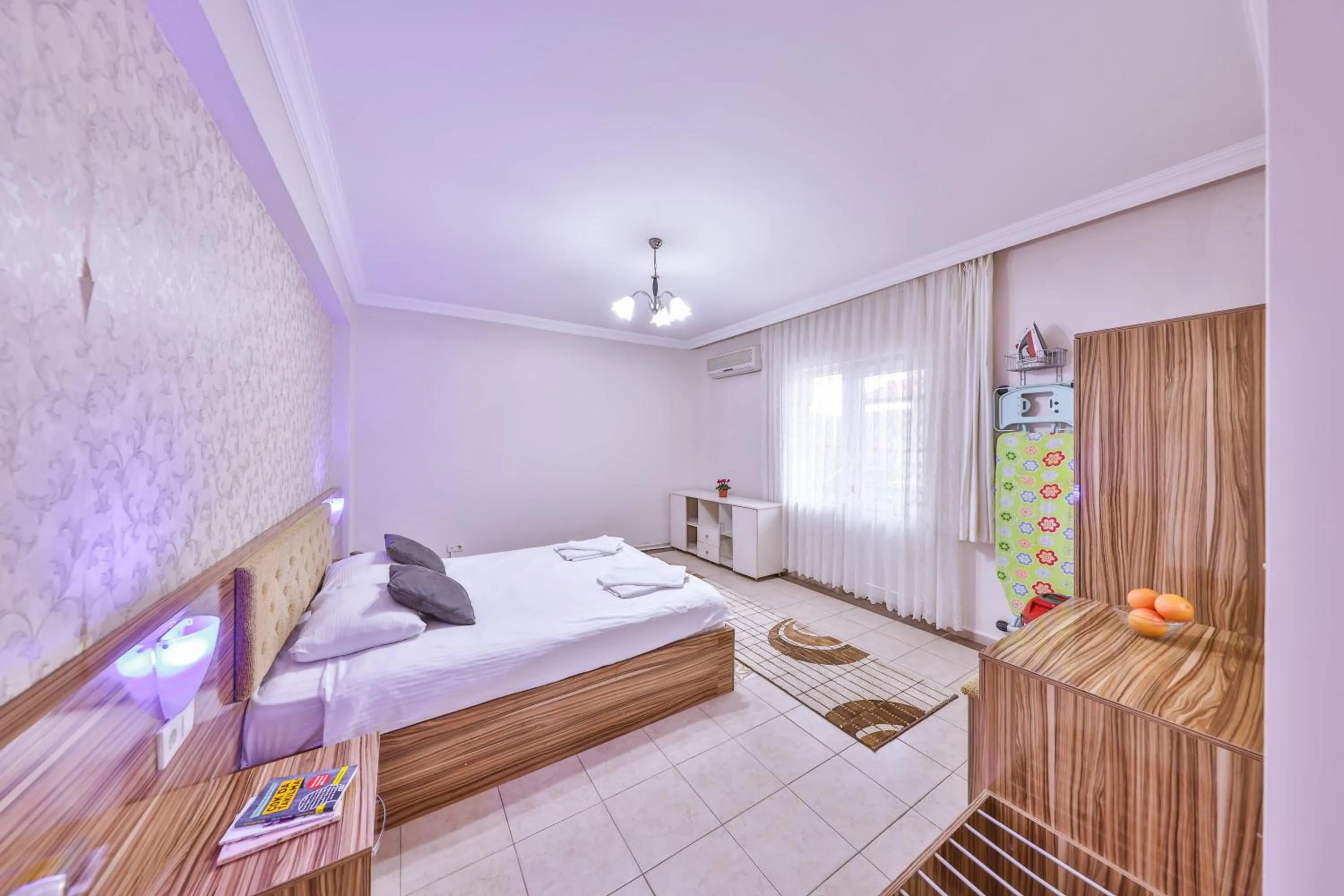 Bed in Afyon Dundar Thermal Villa