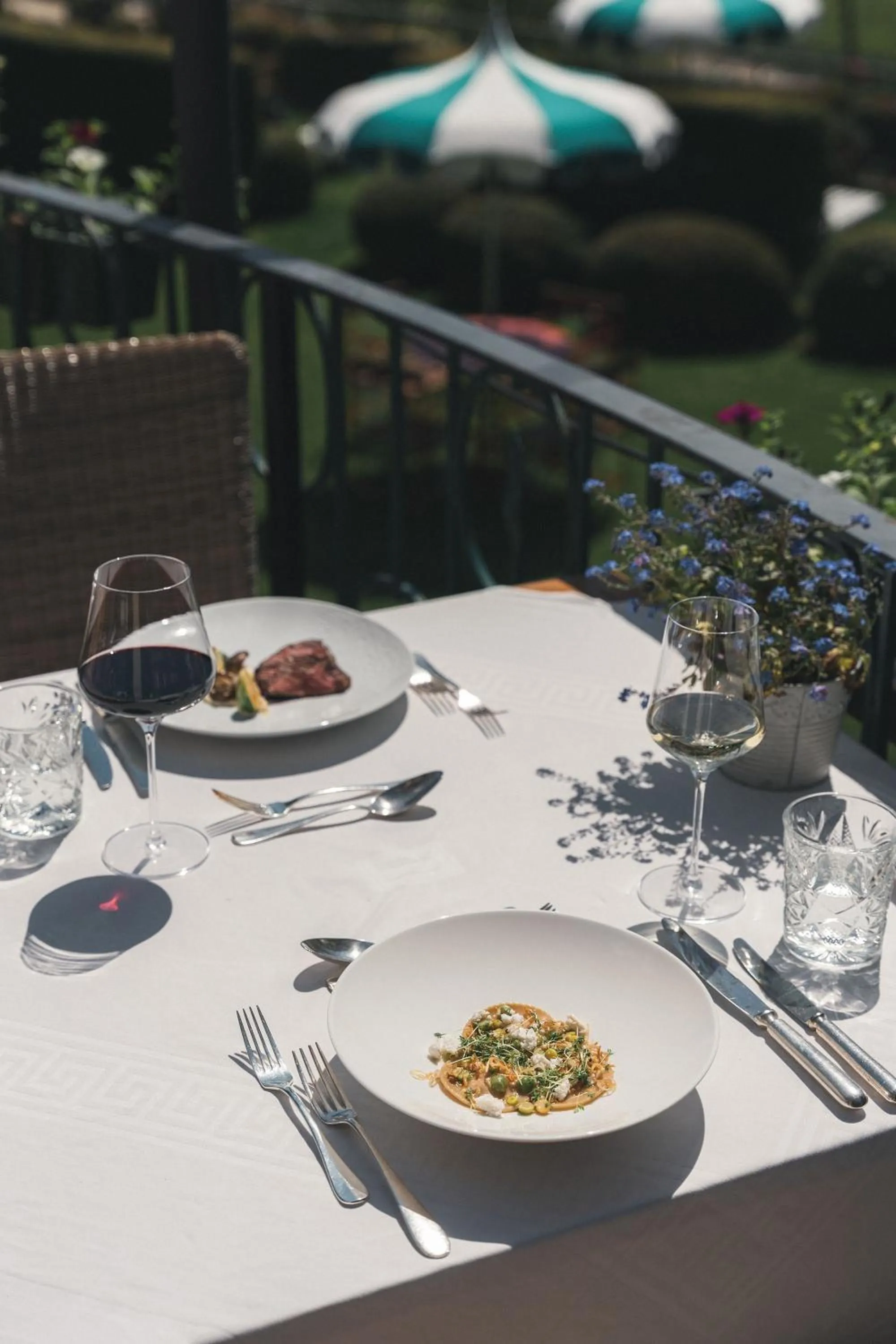 Restaurant/places to eat in Parkhotel Holzner