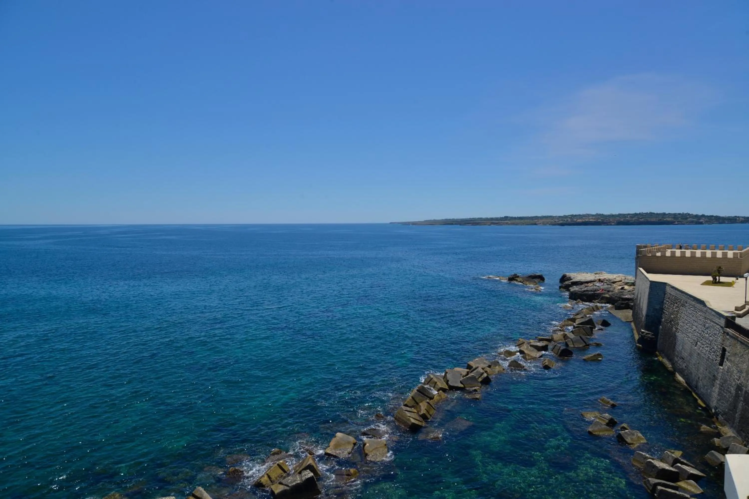 Sea view in Livingston Hotel