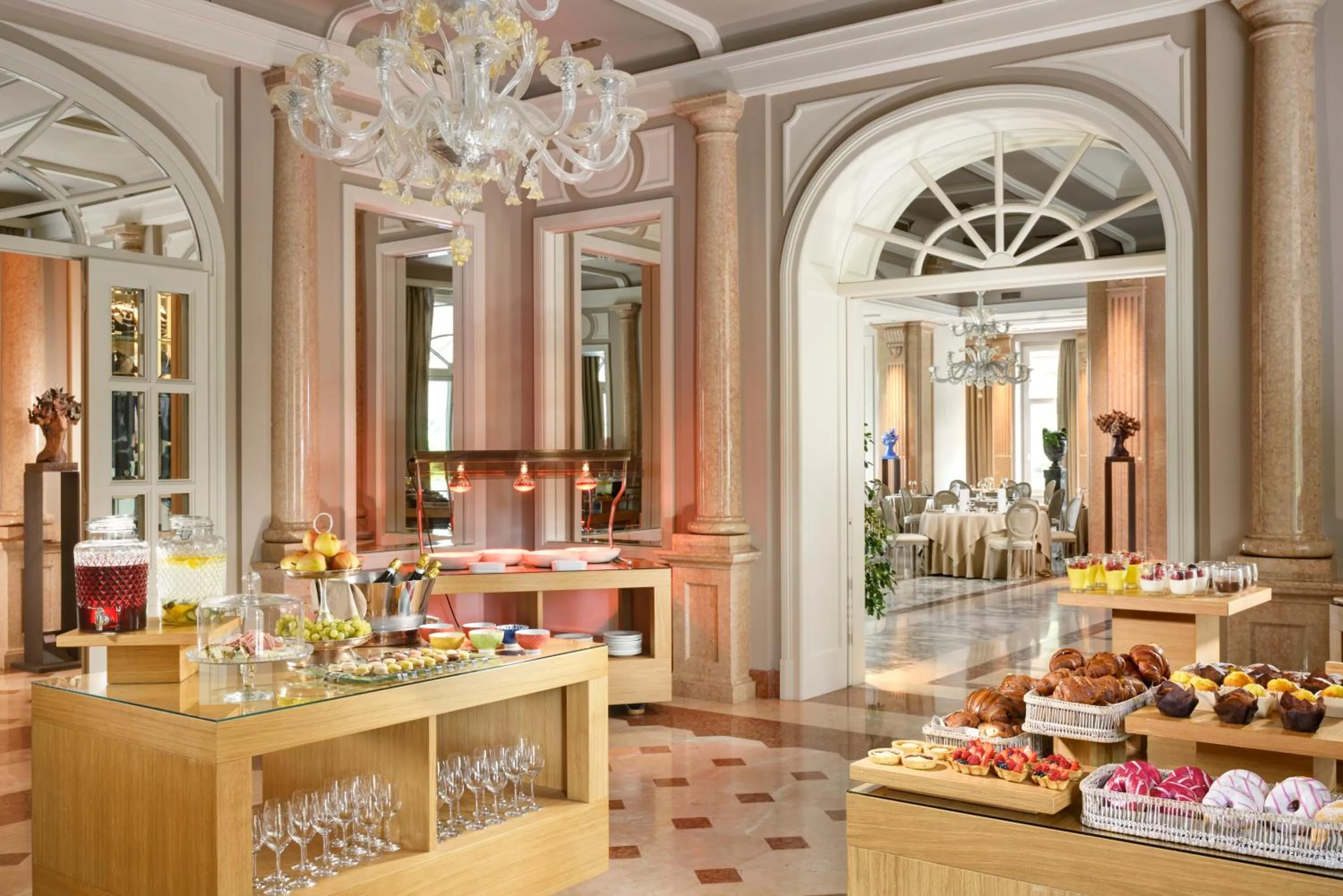 Restaurant/places to eat in Villa Cortine Palace Relais Chateaux