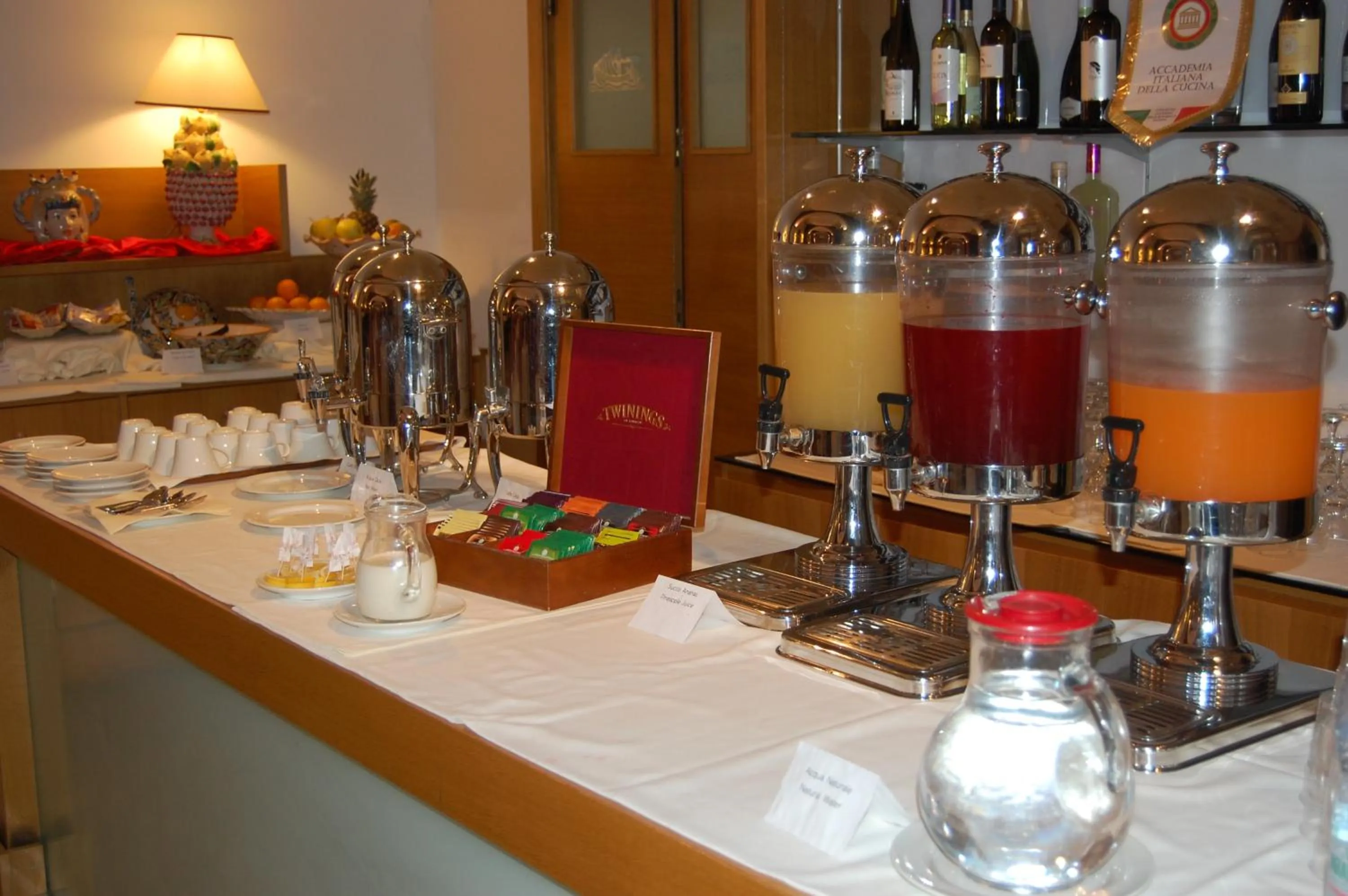 Breakfast in Grande Albergo Alfeo