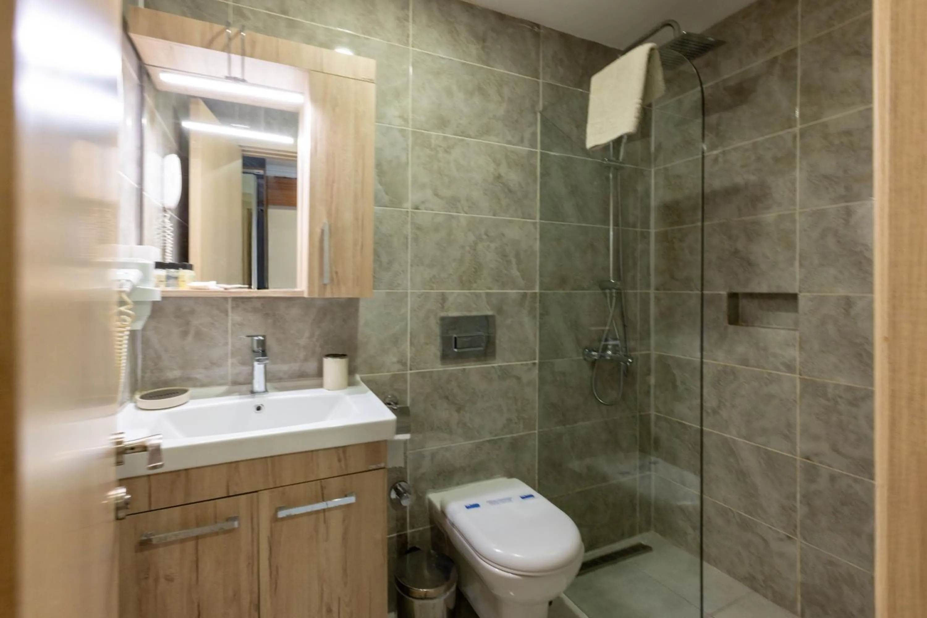 Bathroom in Harmony Hotel Istanbul & SPA