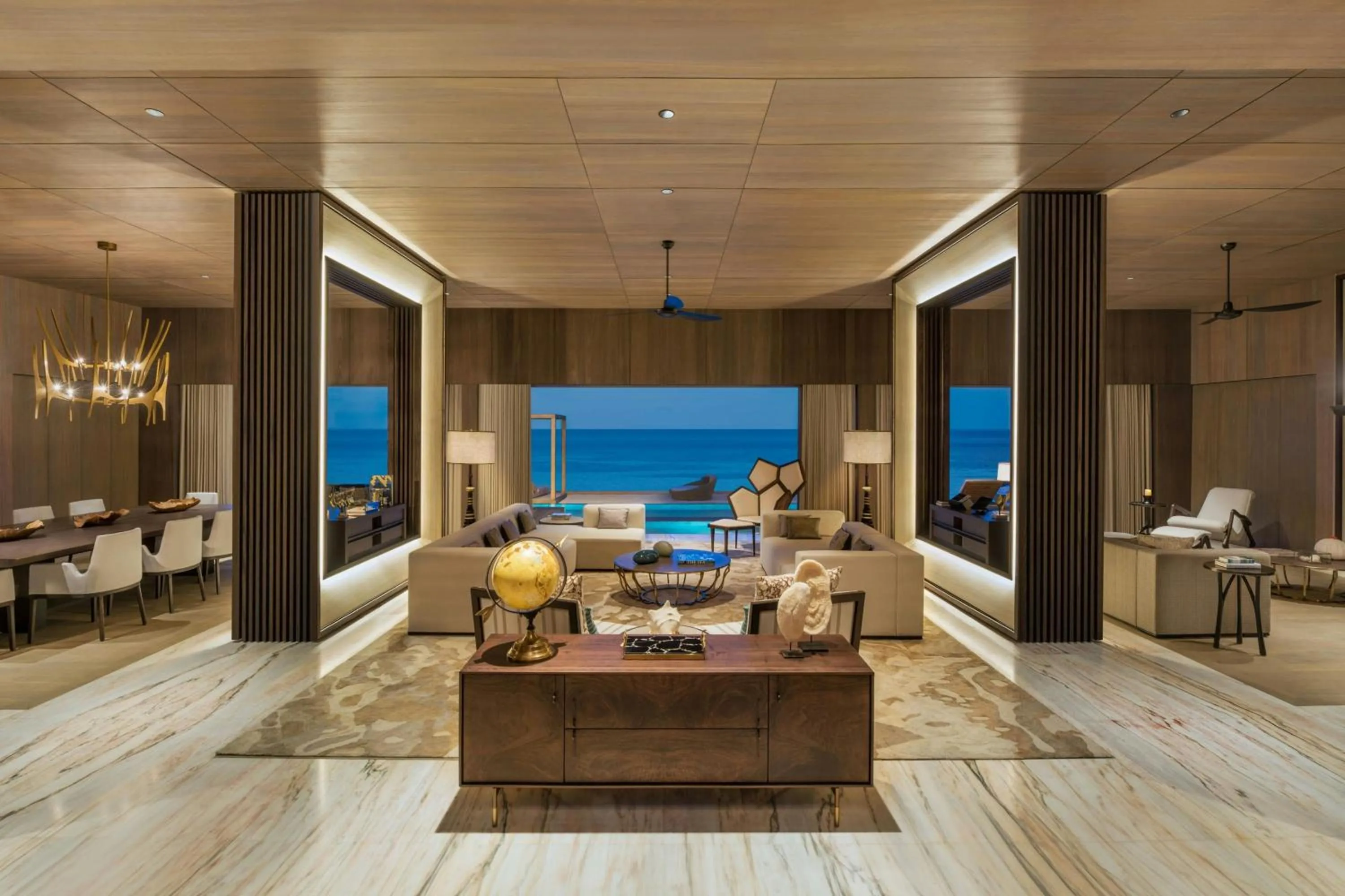 Living room in The St. Regis Maldives Vommuli Resort