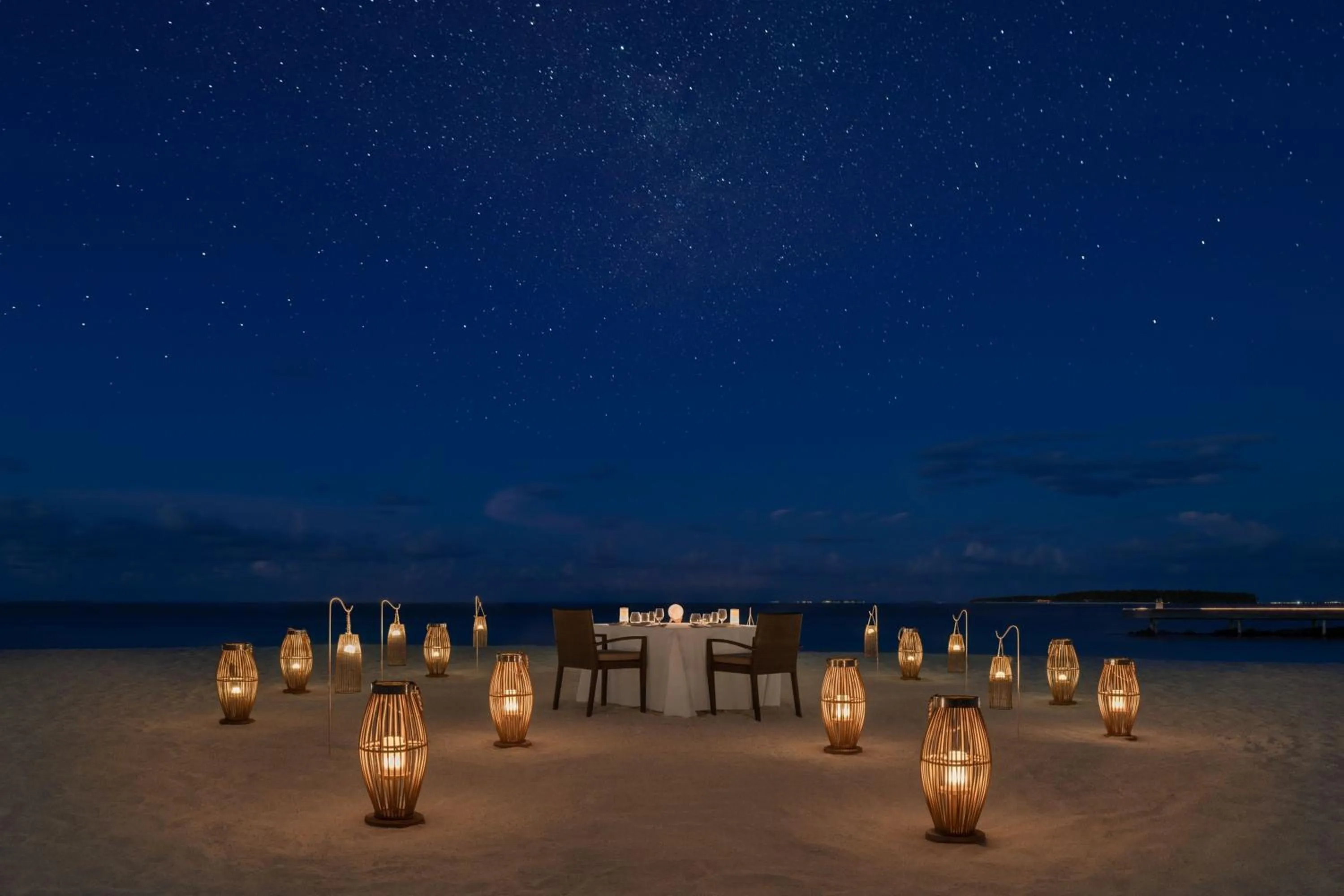 Restaurant/places to eat in The St. Regis Maldives Vommuli Resort