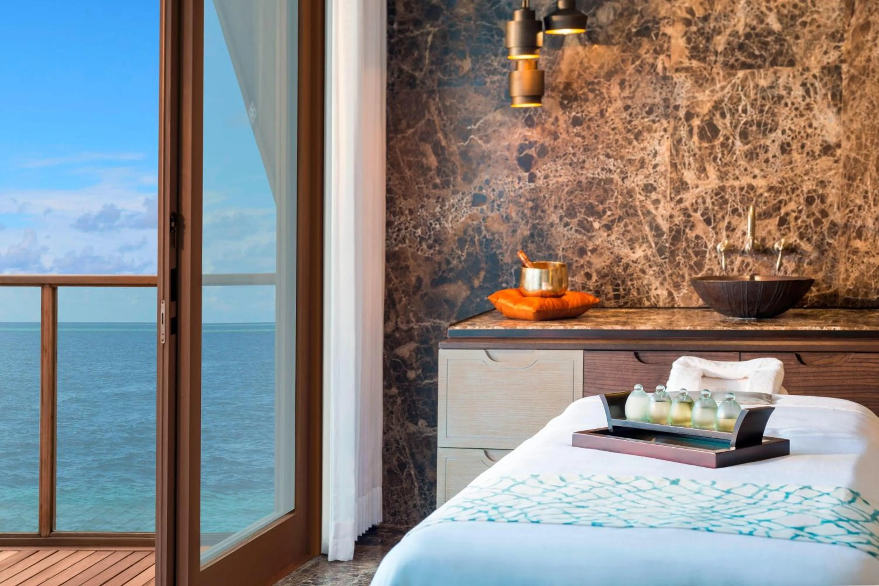 Spa and wellness centre/facilities, Bed in The St. Regis Maldives Vommuli Resort