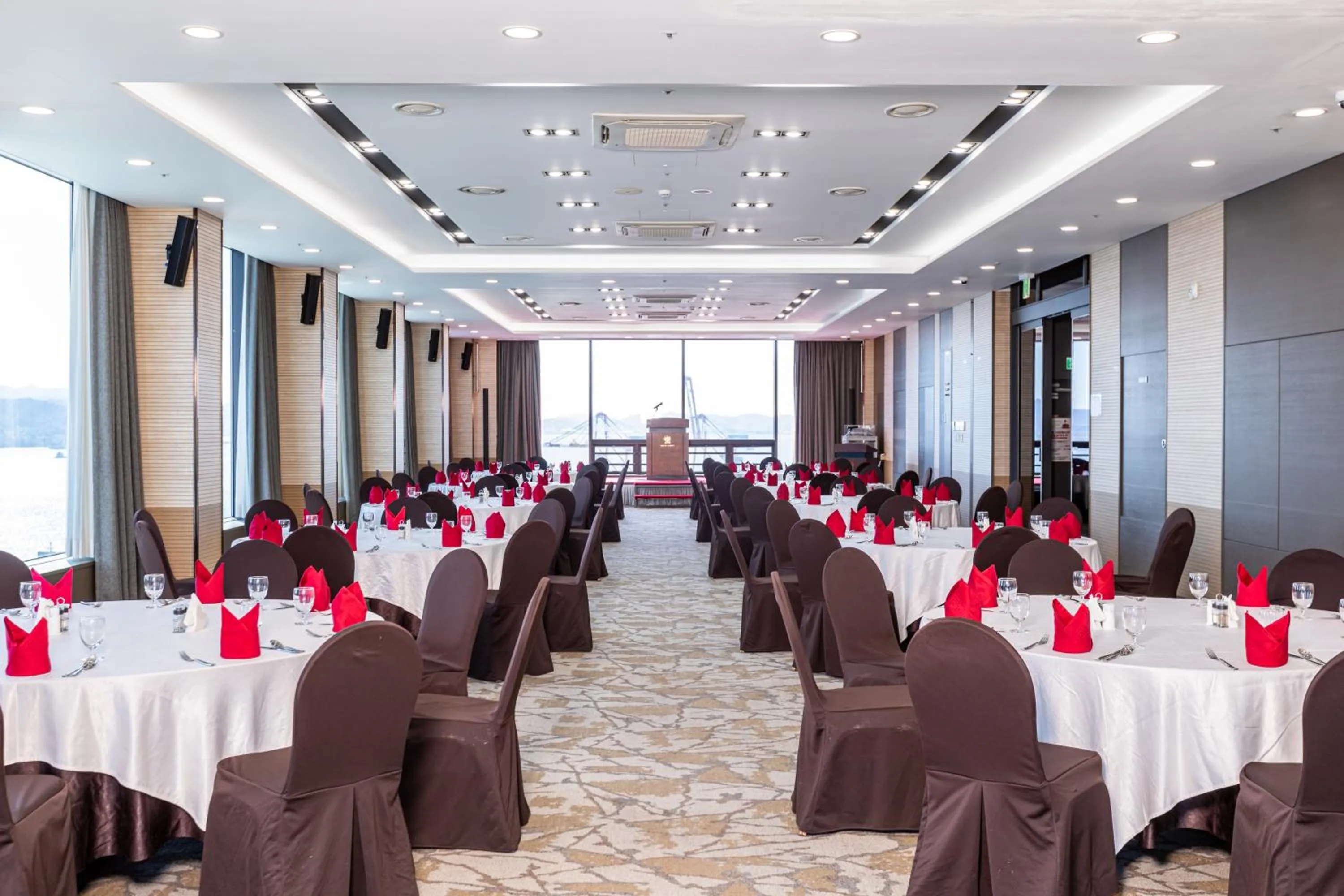 Banquet/Function facilities in Gwangyang Lacky Hotel