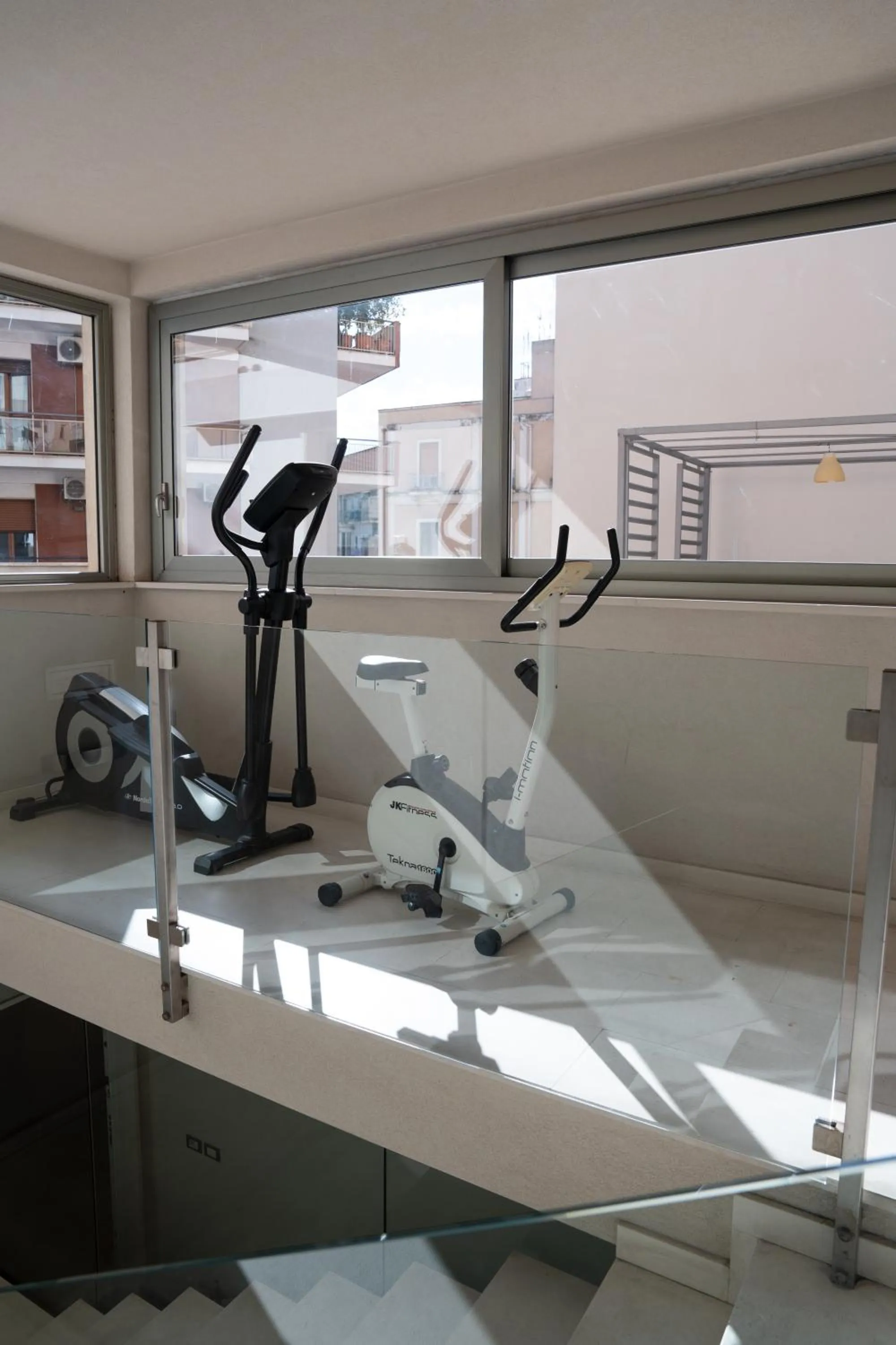 Fitness centre/facilities in Home 15 Residence Hotel