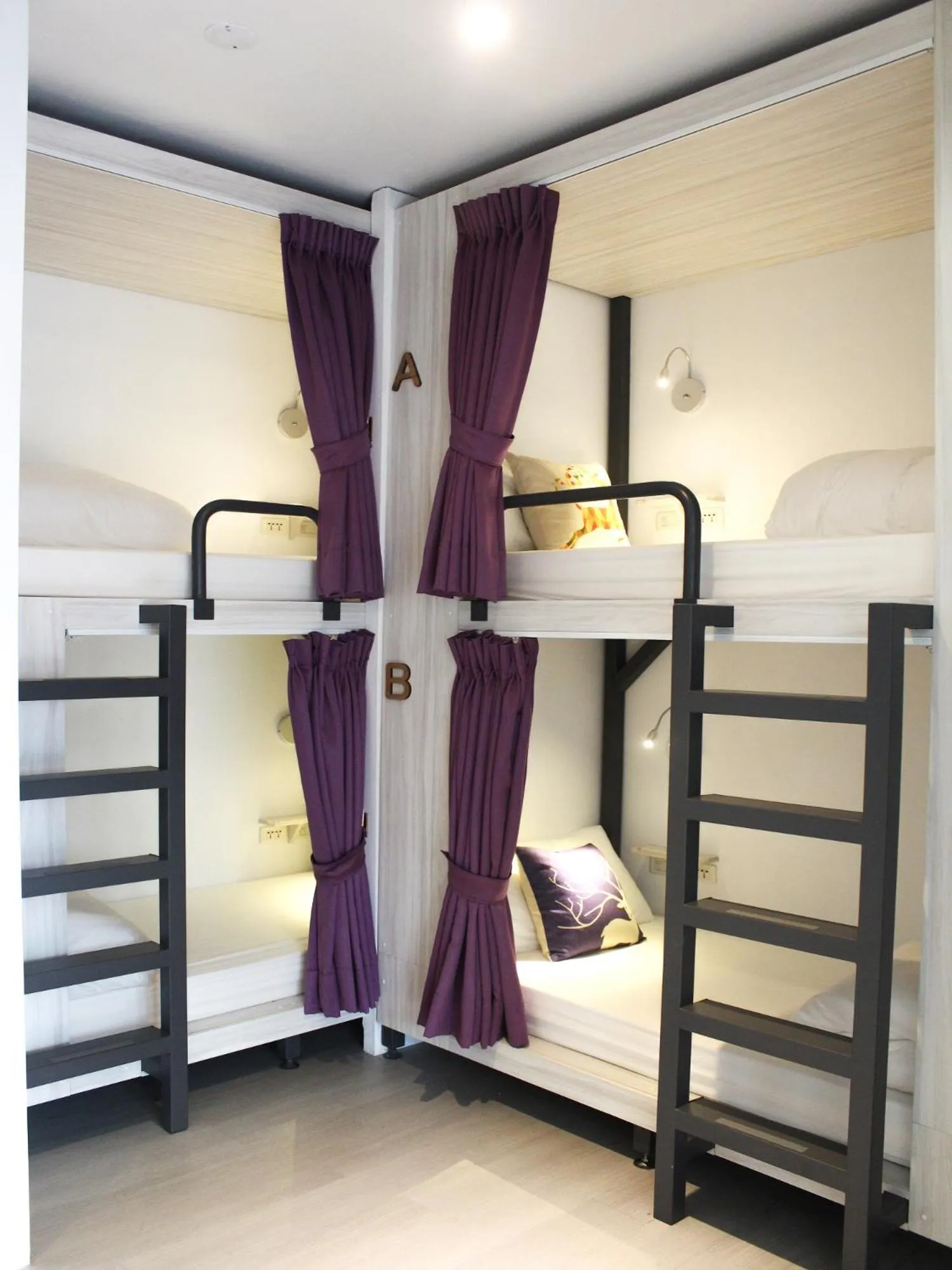 Photo of the whole room, Bed in 4Plus Hostel