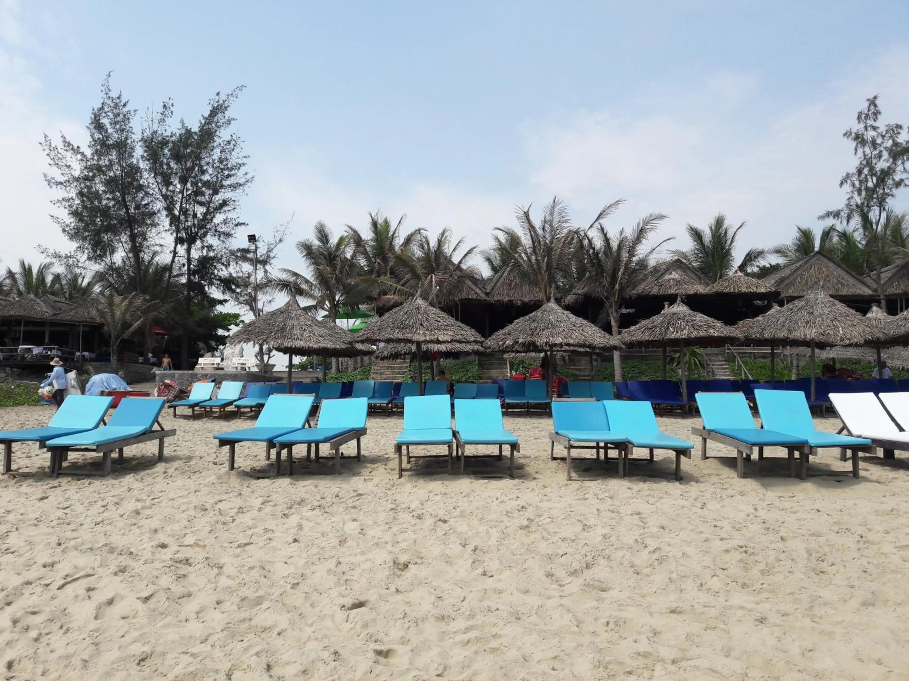 Property building in Life Beach Villa