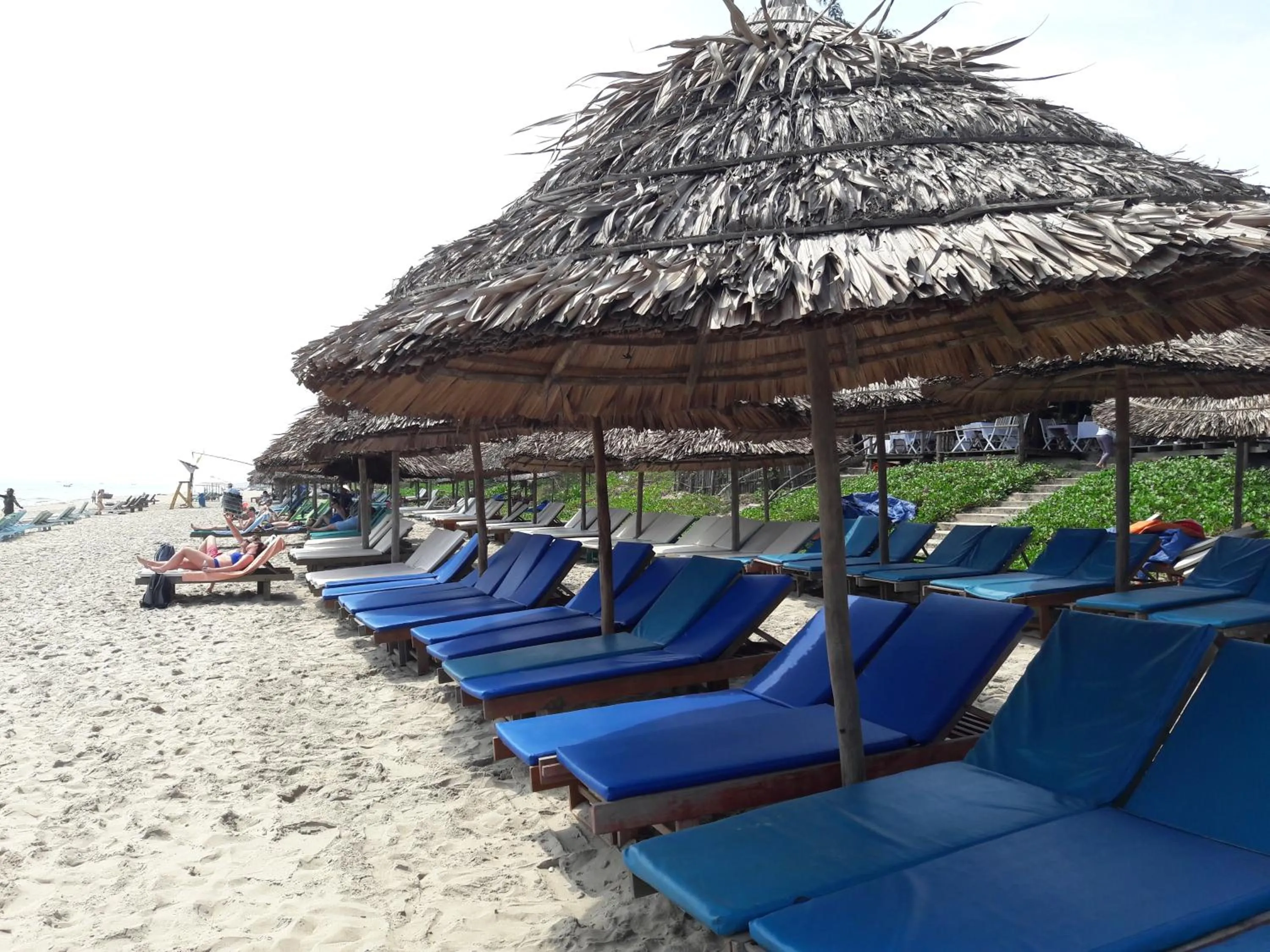 Property building in Life Beach Villa