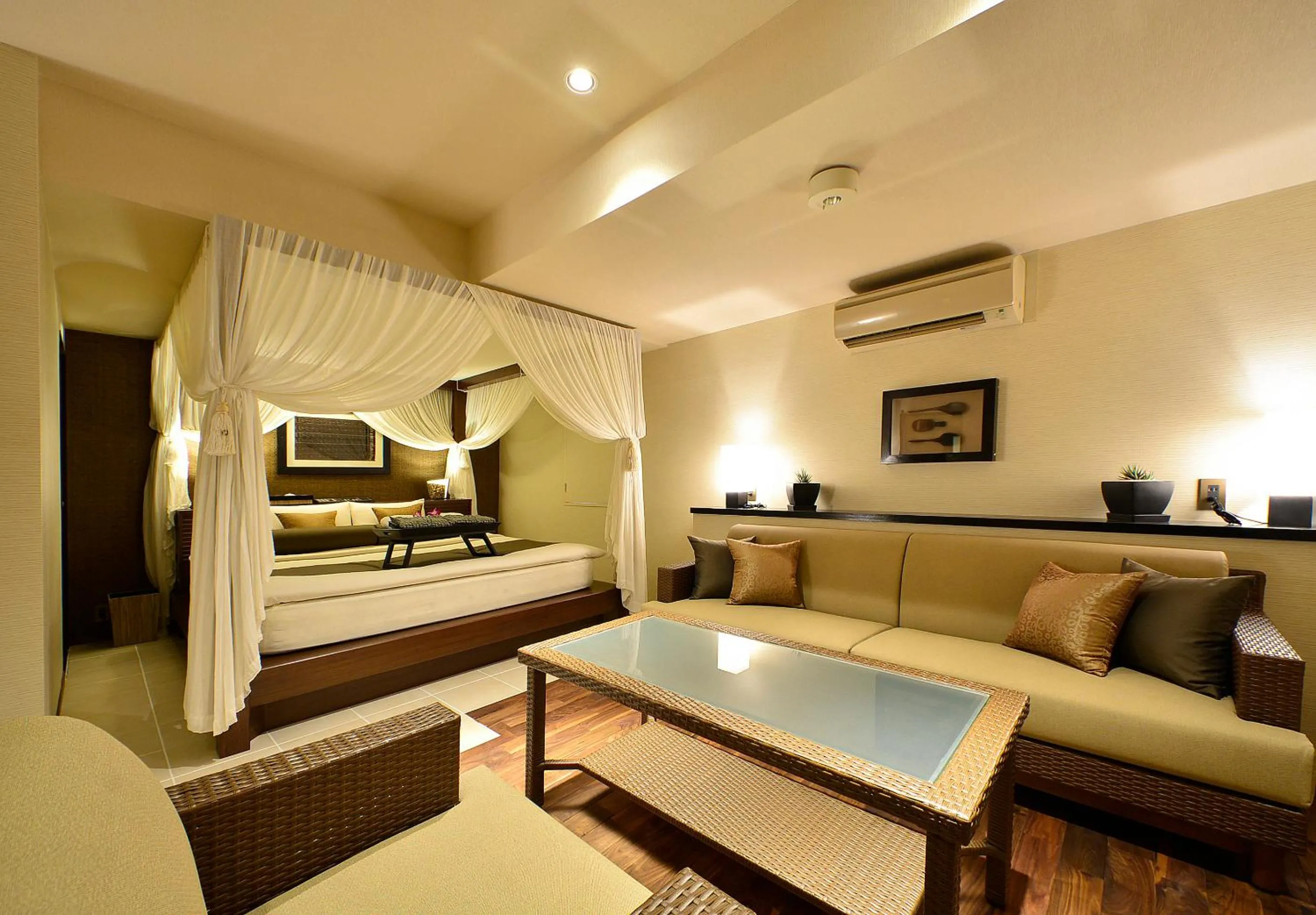 Bedroom, Bed in AROMA+ (Adult Only)