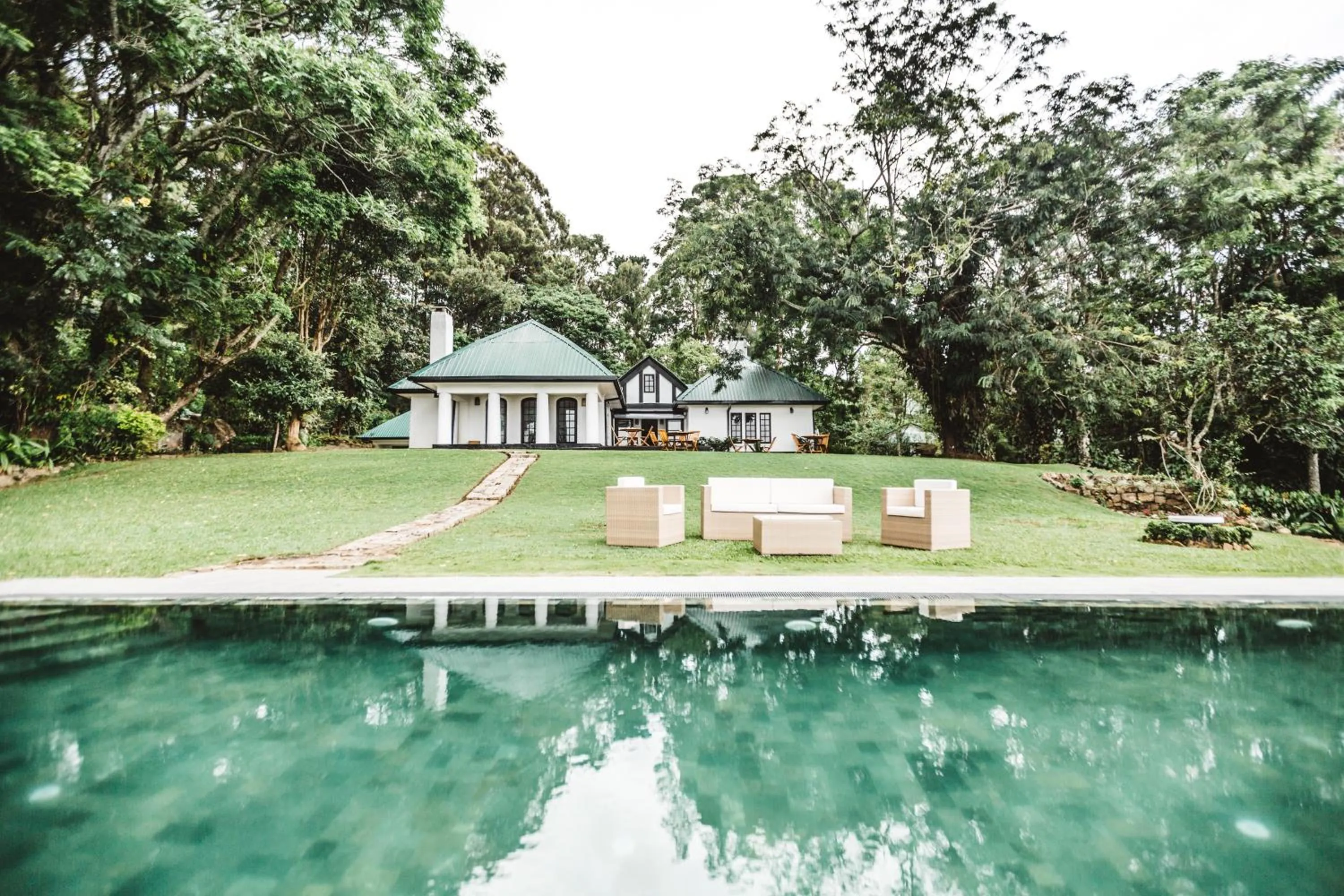 Property building in Thotalagala