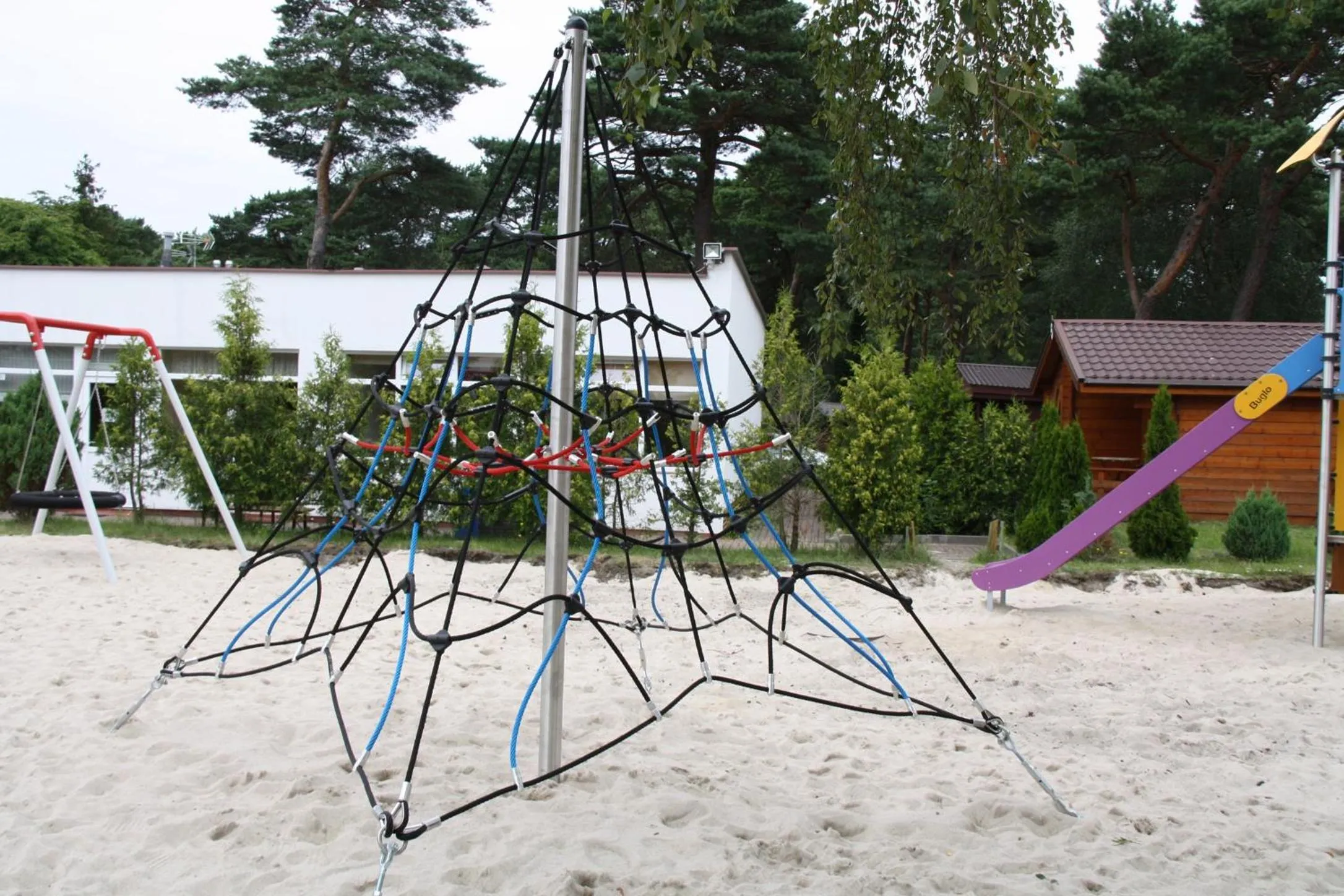 Children play ground in Dom Wypoczynkowy Słoneczna