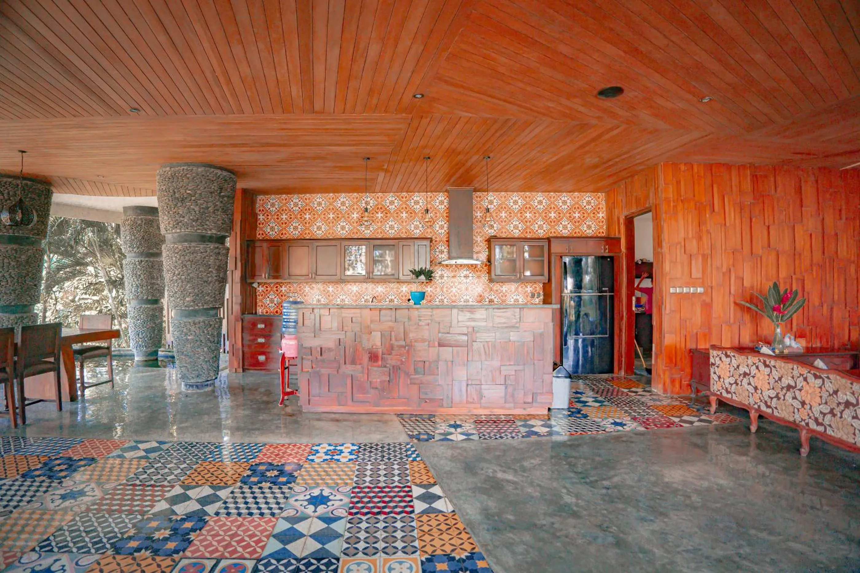 Kitchen or kitchenette in Villa Delmara at Balian Beach By Amerta Experience