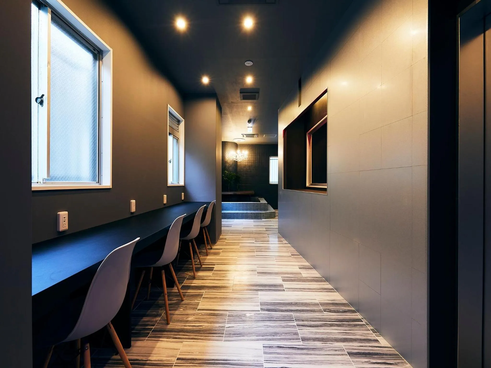 Communal lounge/ TV room in Hotel Pivot Shin-Imamiya Ekimae