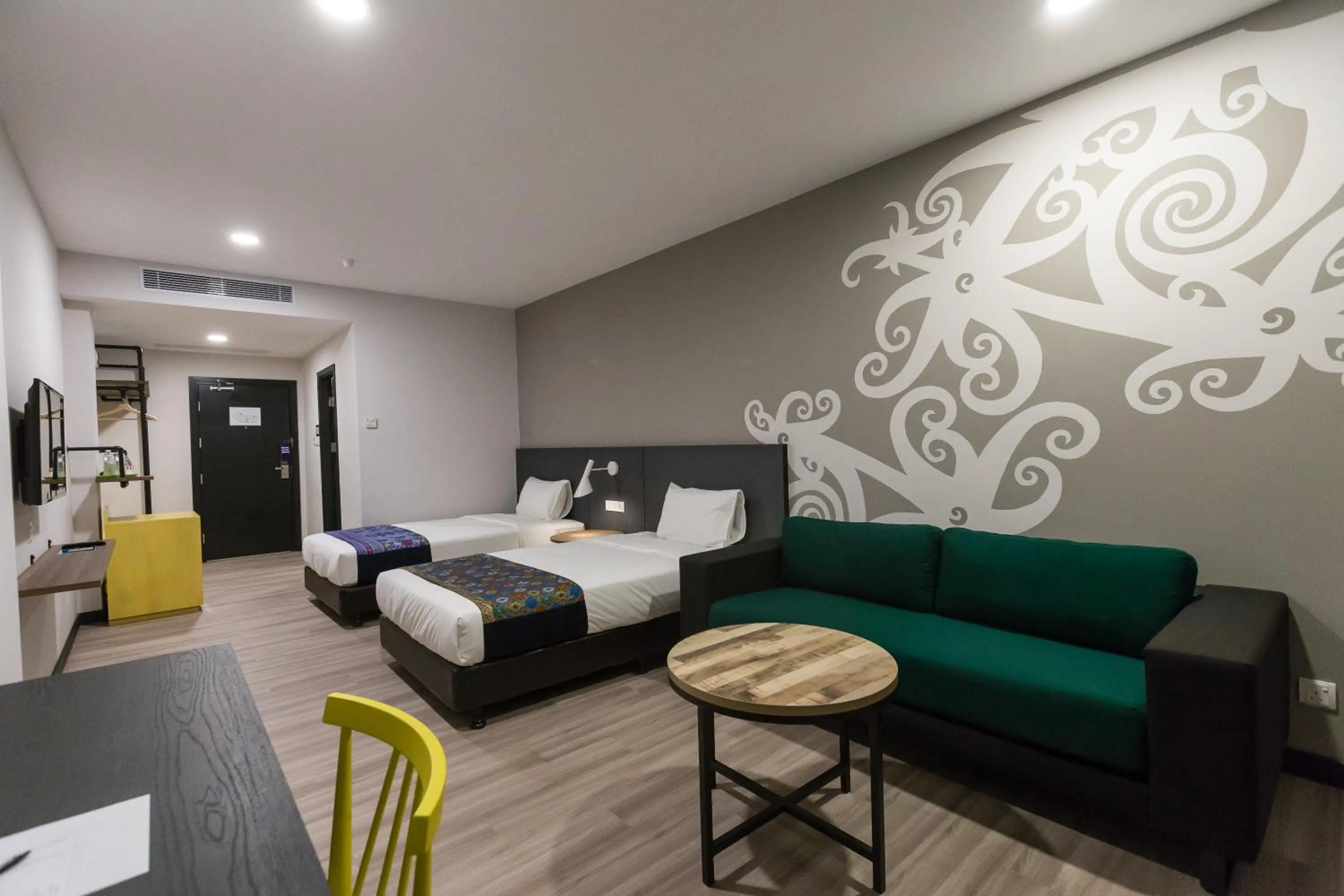 Photo of the whole room, Bed in Athome Boutique Hotel