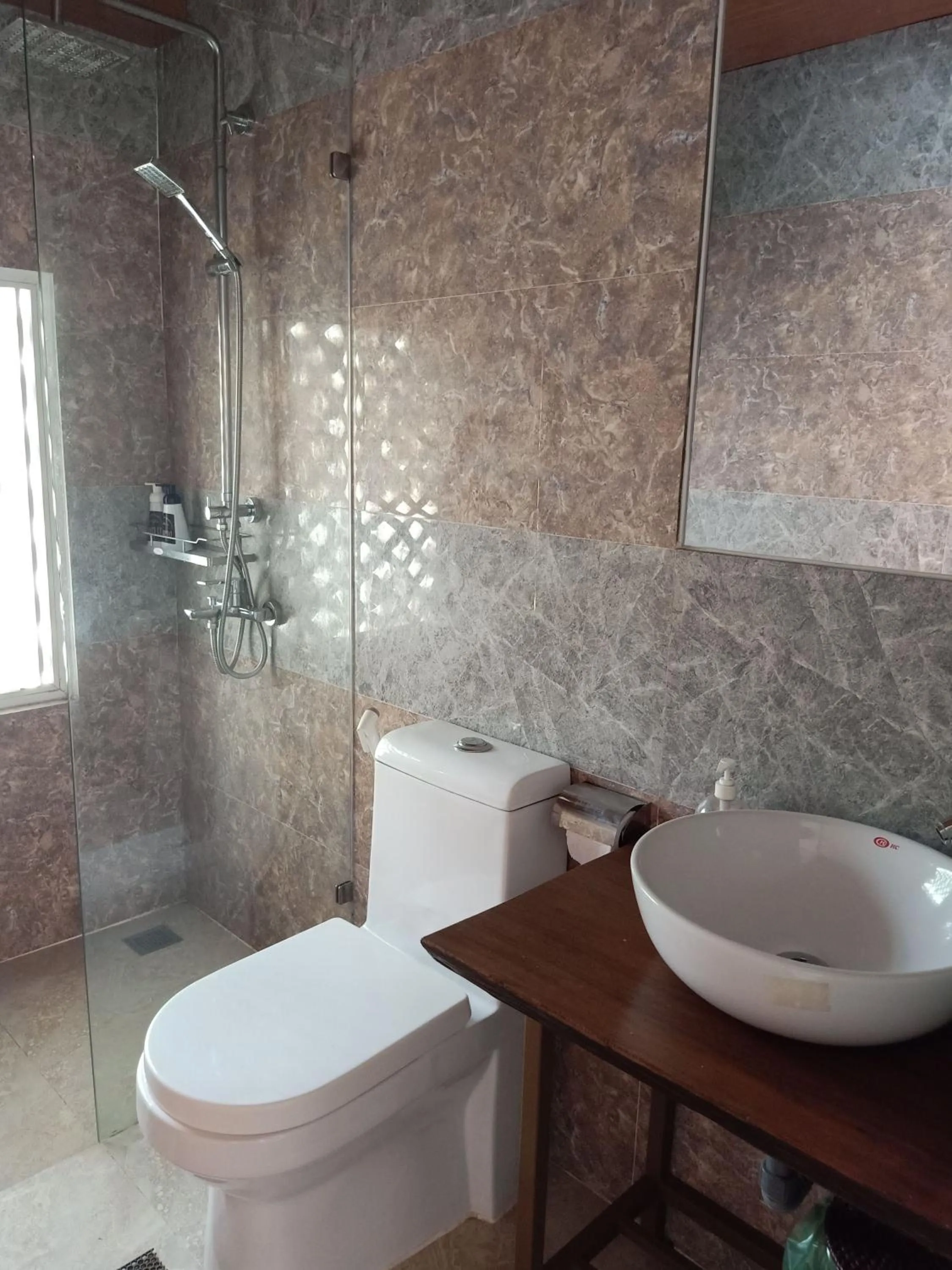 Toilet in Terra Cotta Homestay